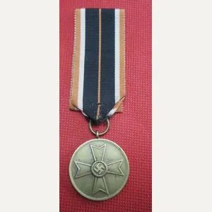 WAR MERIT MEDAL