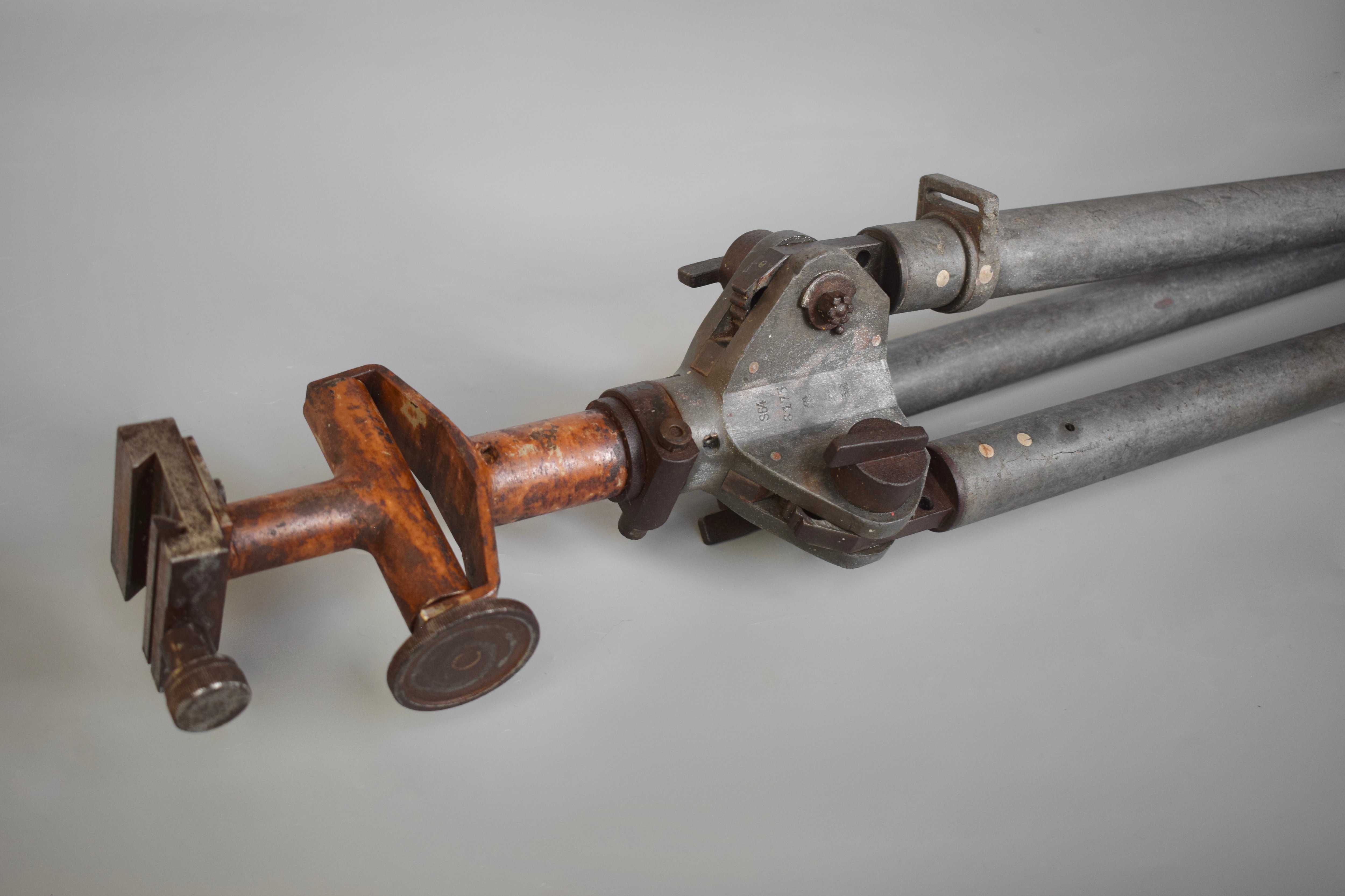 MG34 Dreibein / 10x80 Flakfernrohr binocular tripod 'S64'