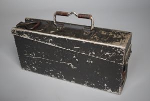 Ex-camo aluminium MG34/42 ammo box '1938'