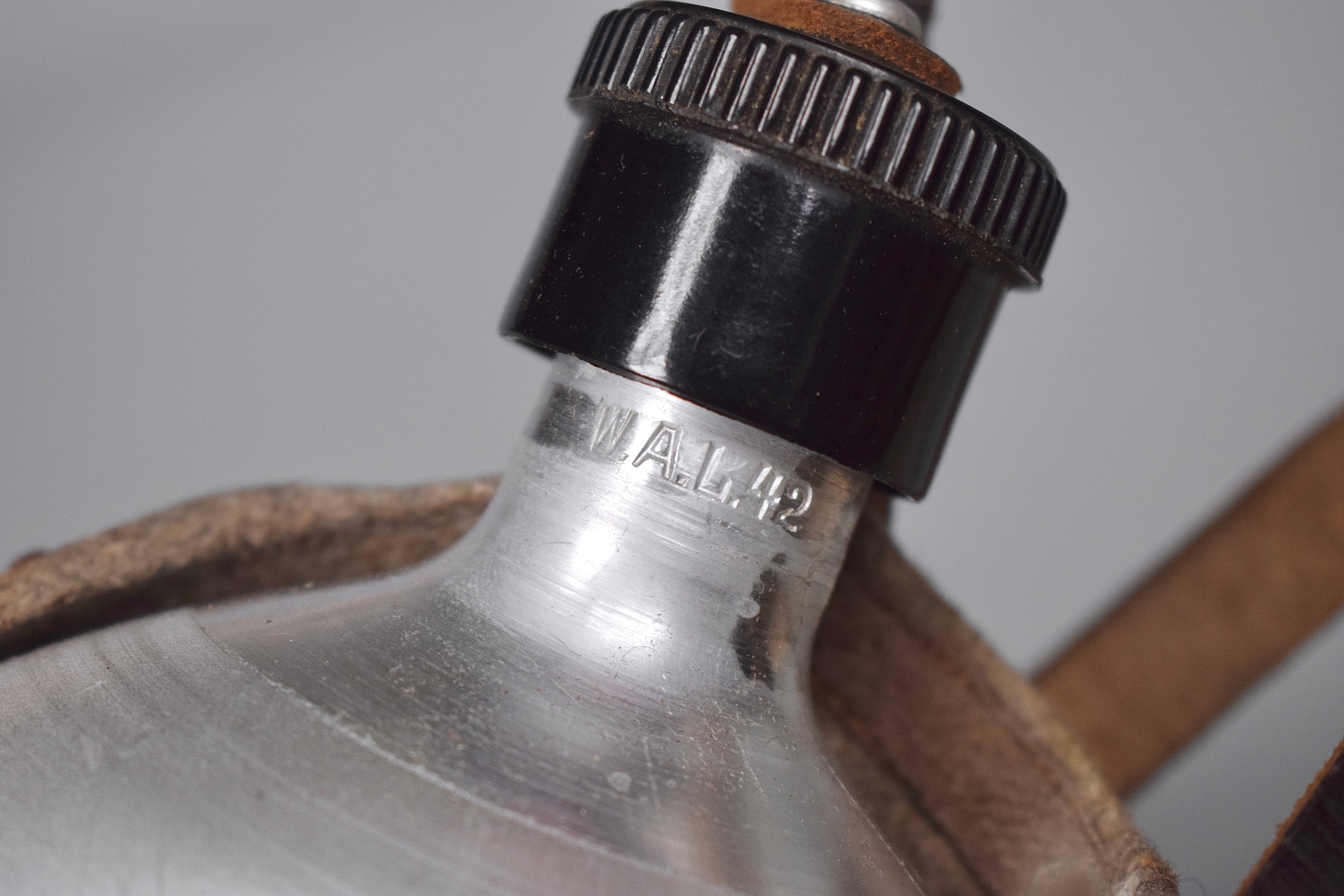 M31 canteen 'W.A.L. 42' w/ Bakelite cup — image 2