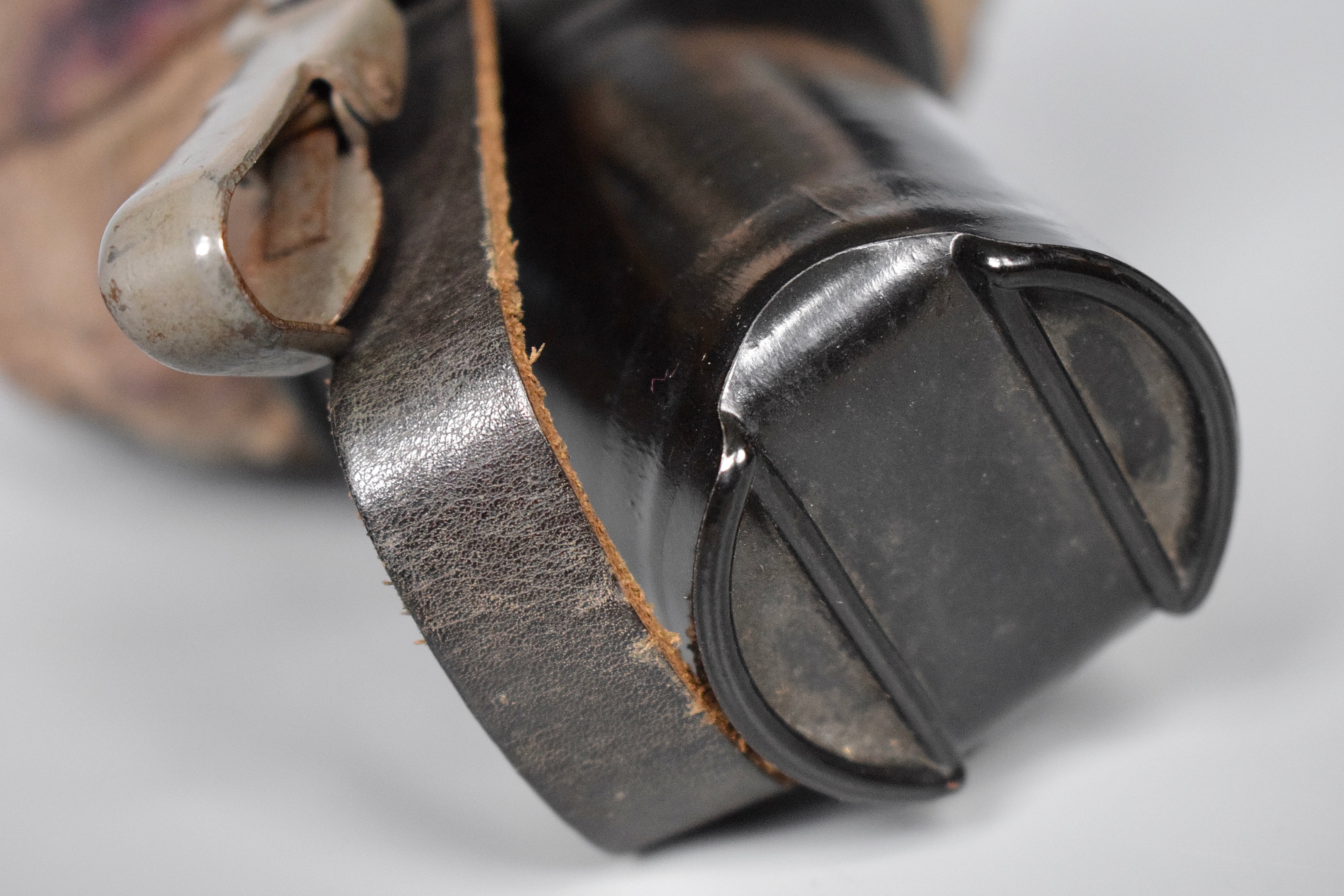 M31 canteen 'W.A.L. 42' w/ Bakelite cup — image 8