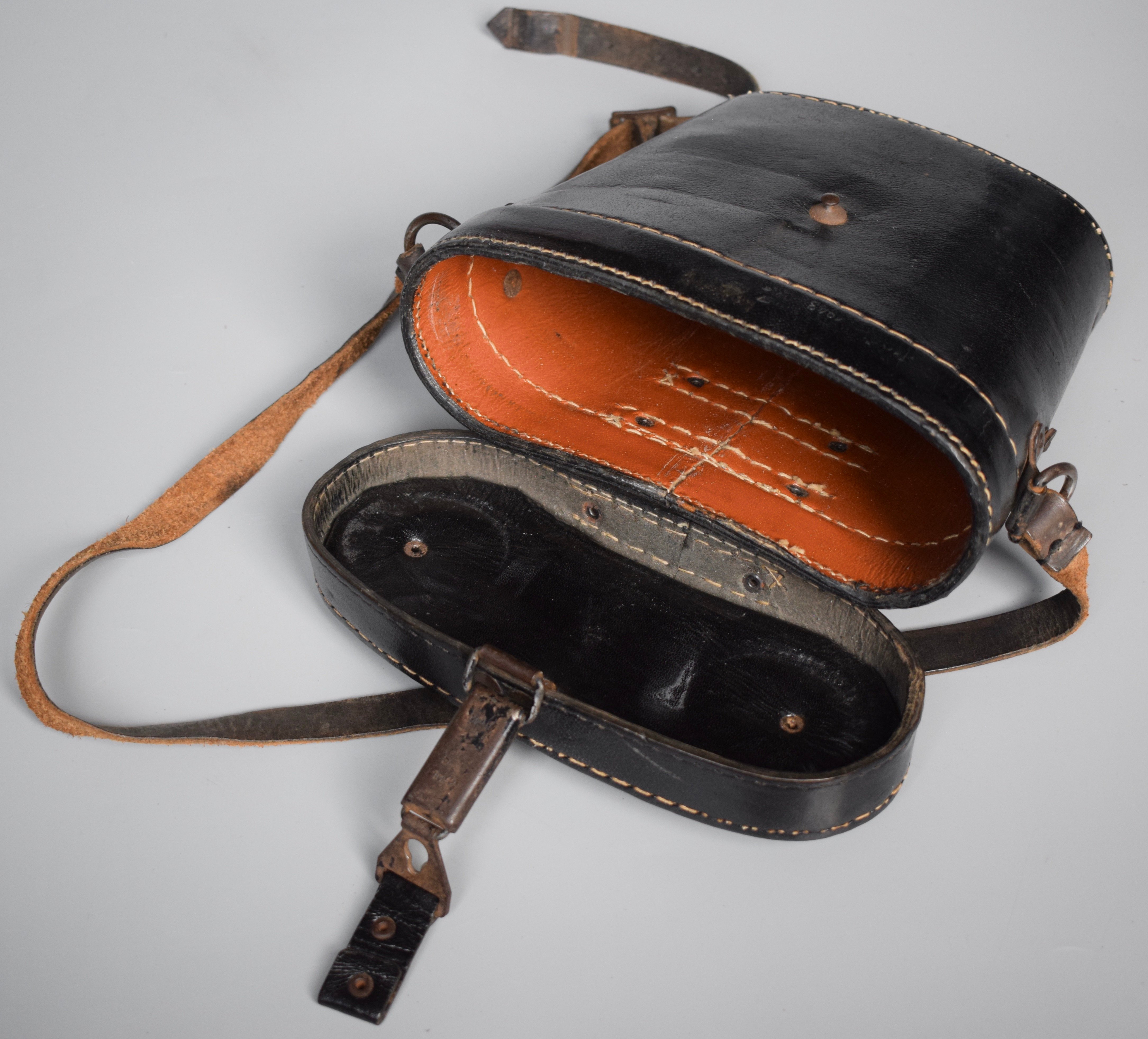 7x50 / 10x50 Presstoff binocular case 'ksd 1943' — image 2