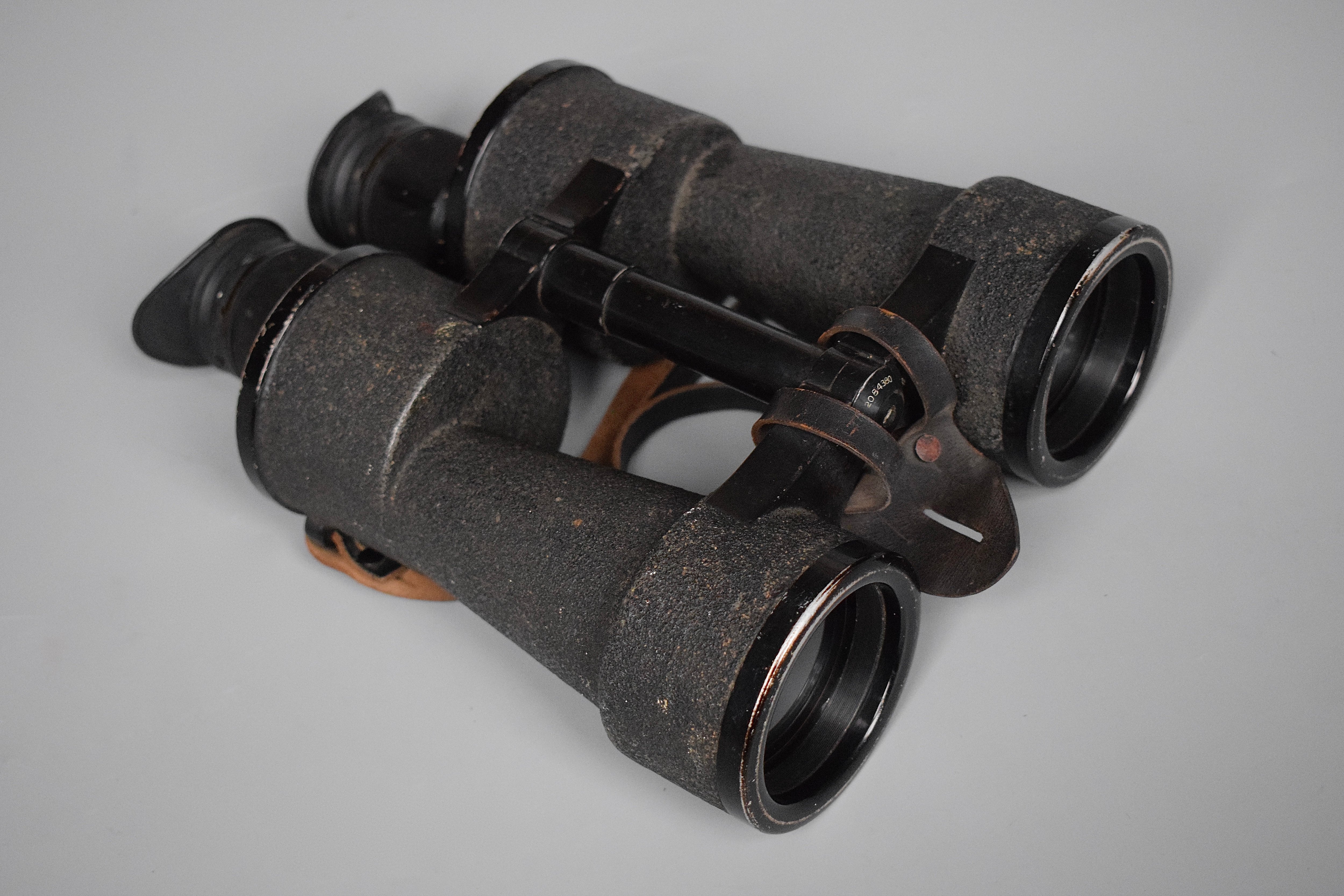 Zeiss 8x60 'M.S.S.' Kriegsmarine binoculars 'blc' — image 5