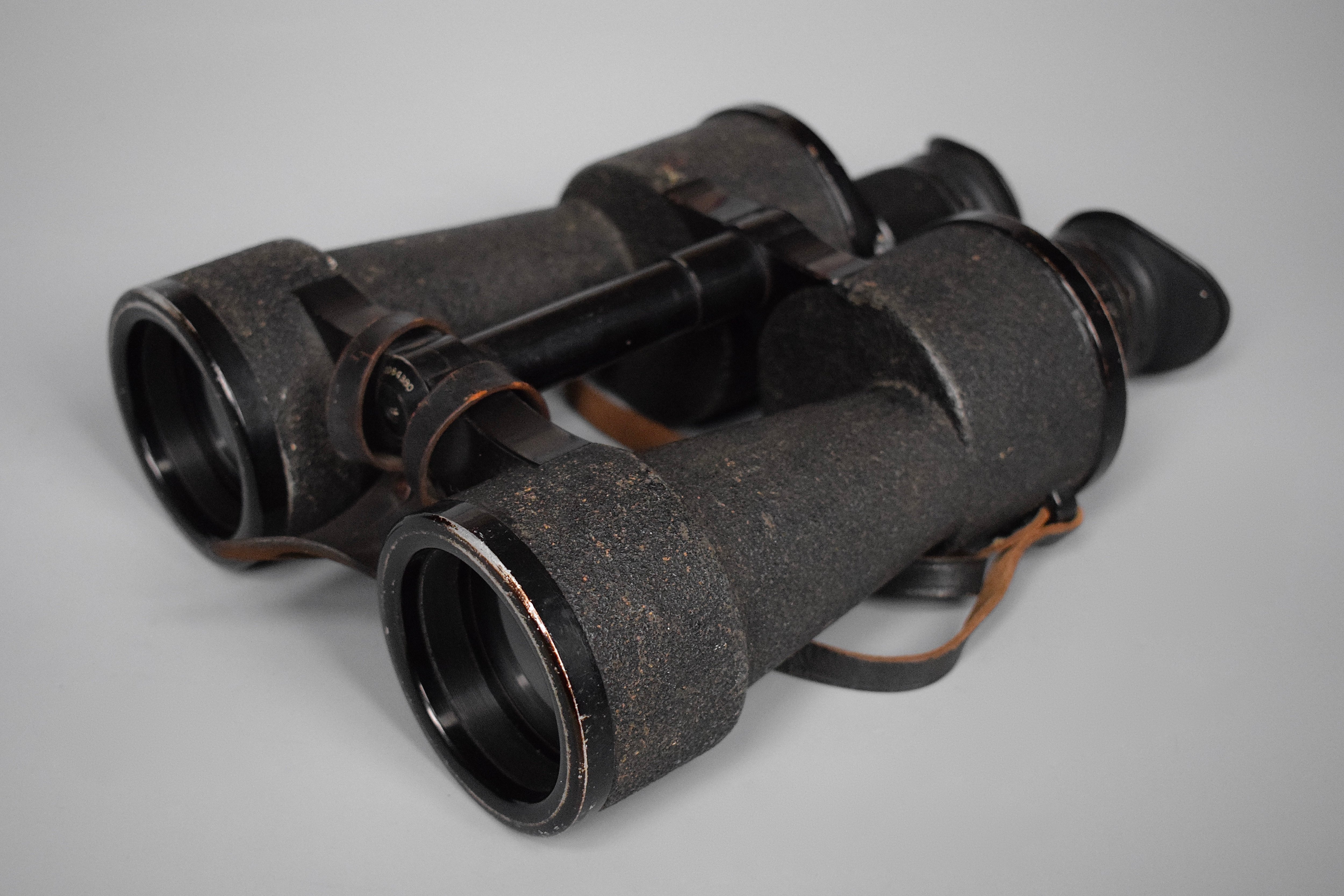 Zeiss 8x60 'M.S.S.' Kriegsmarine binoculars 'blc' — image 6