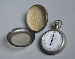 Junghans 29a stopwatch + case