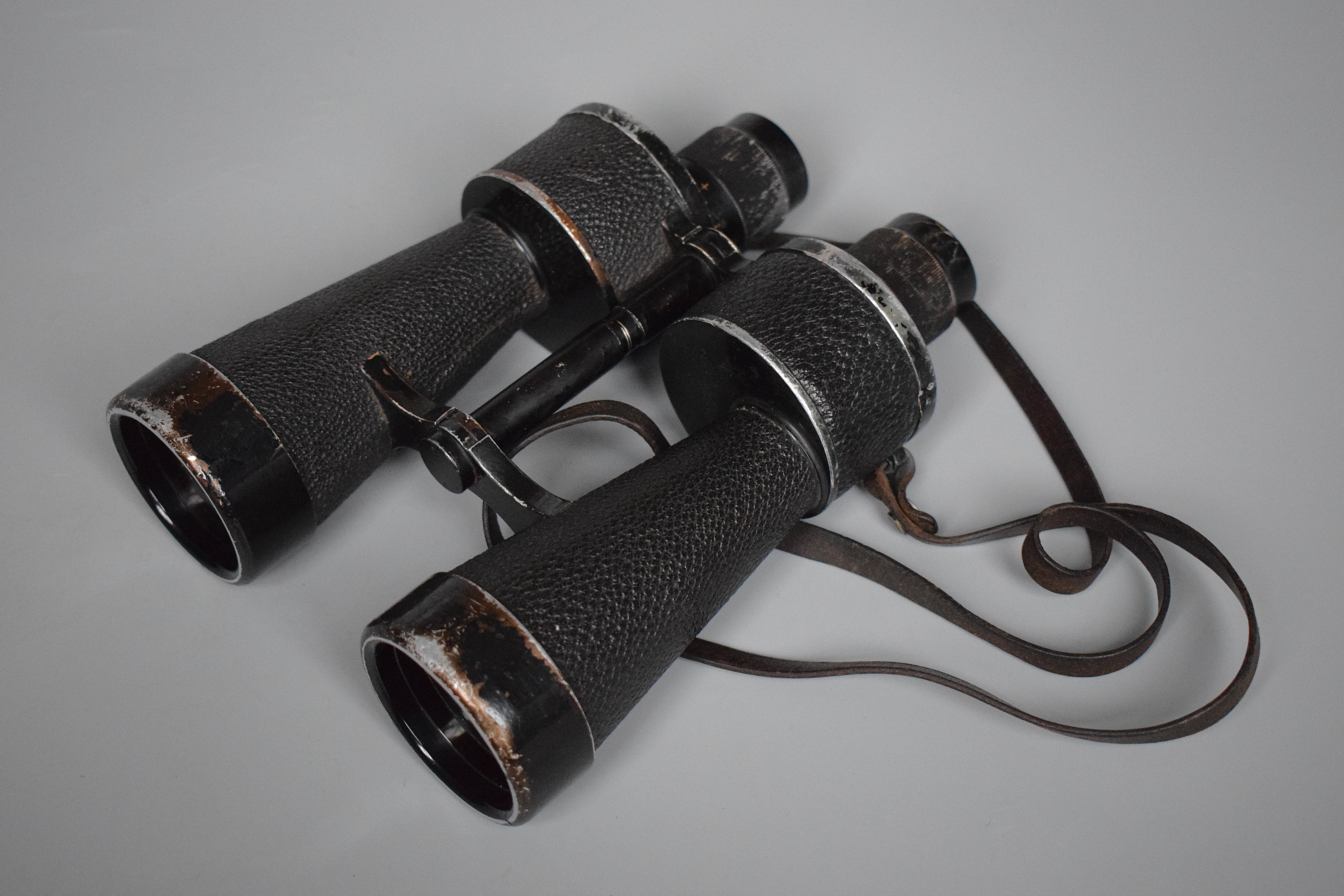 Leitz 7x50 Kriegsmarine U-boat binoculars — image 5