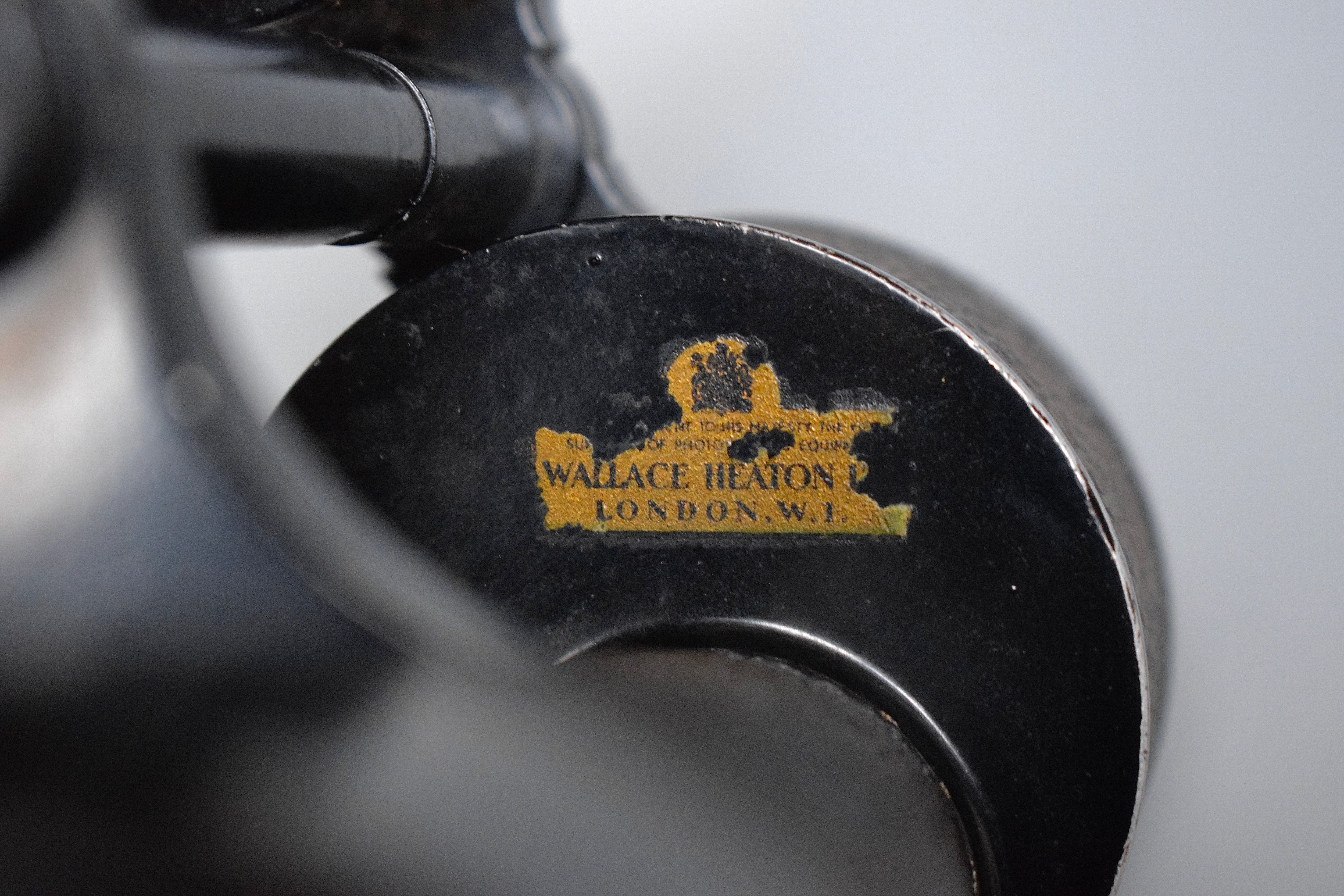 Early Leitz Wetzlar 7x50 Kriegsmarine U-boat binoculars — image 7