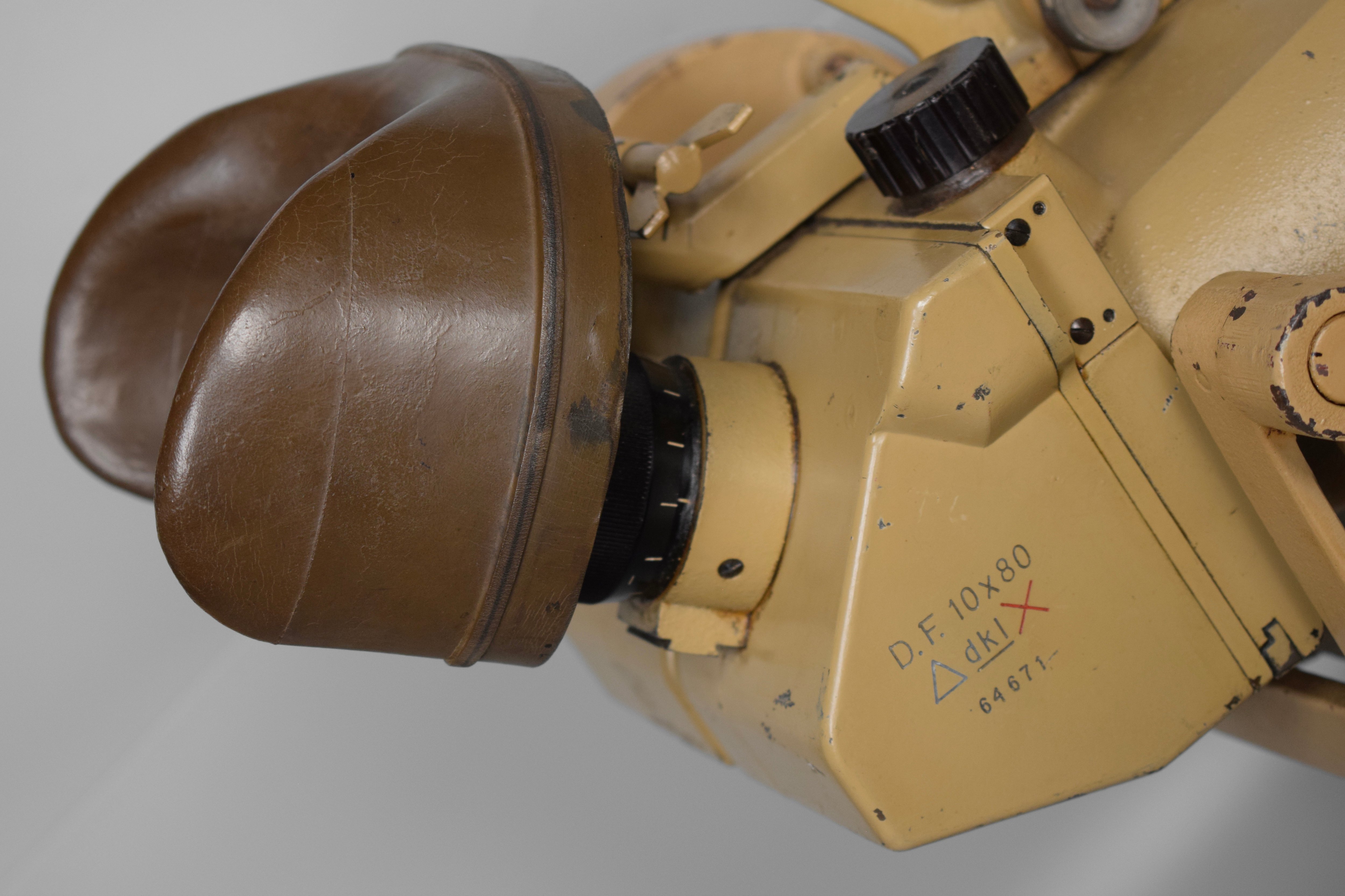 D.F. 10x80 Flakfernrohr binoculars 'dkl' set — image 7