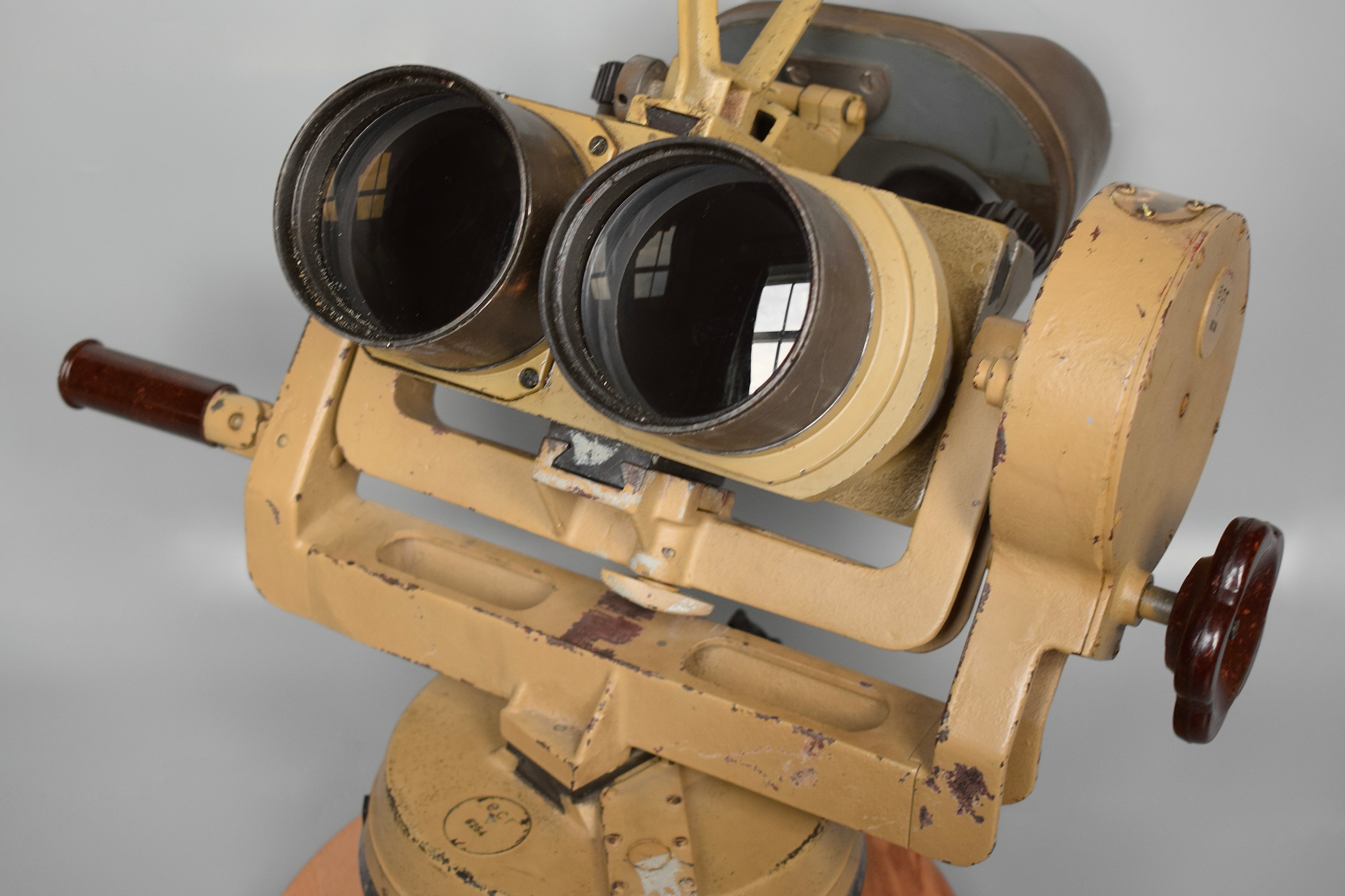 D.F. 10x80 Flakfernrohr binoculars 'dkl' set — image 9