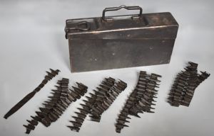 MG34/42 ammo box 'brc 41 WaA' + belts set