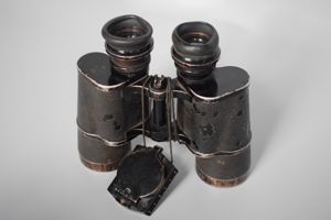 Named 7x50 Kriegsmarine gas mask binoculars 'blc' + compass