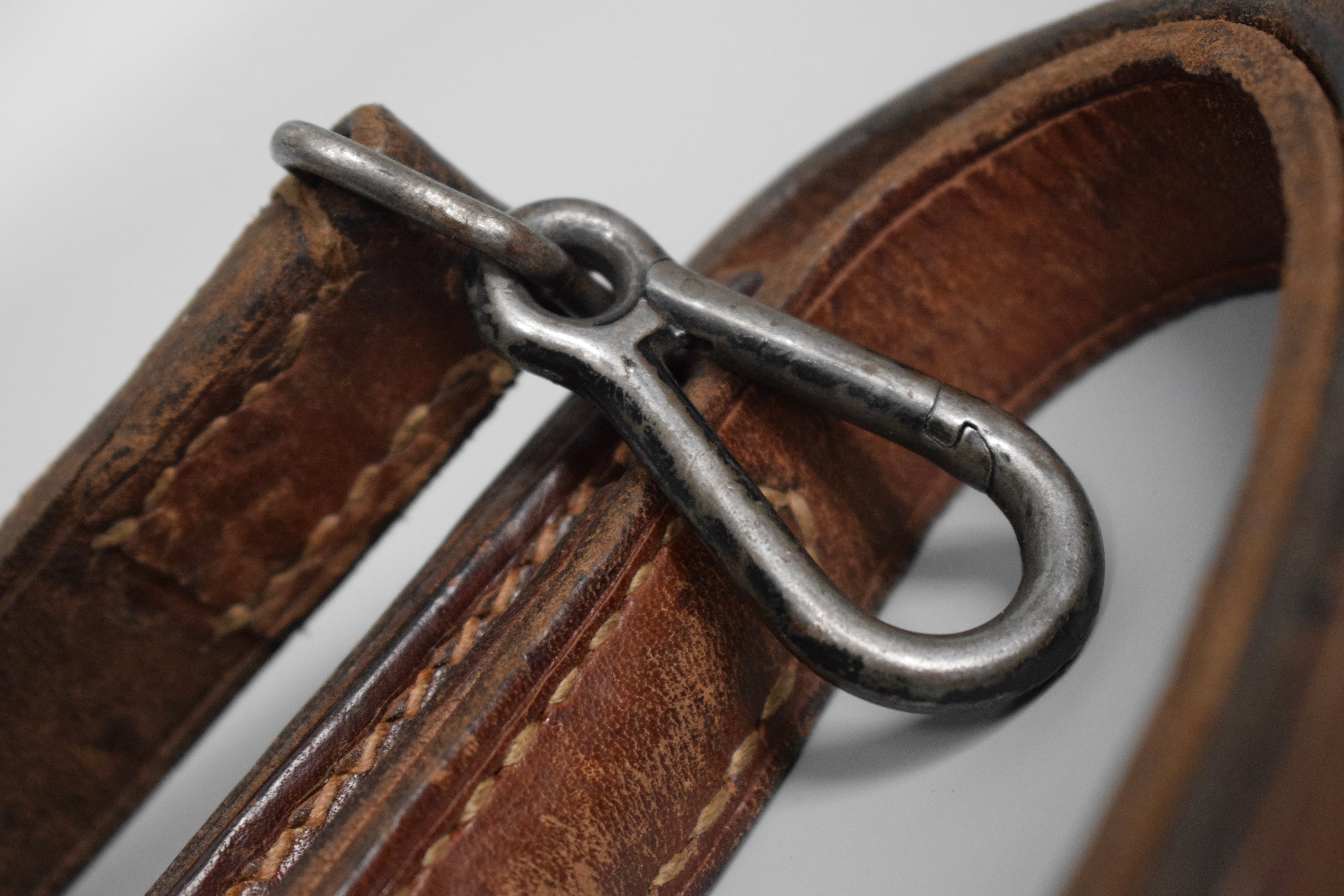 MG34 / MG42 leather sling — image 2
