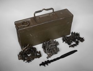 MG34/42 ammo box 'brc 41 WaA' + belts set
