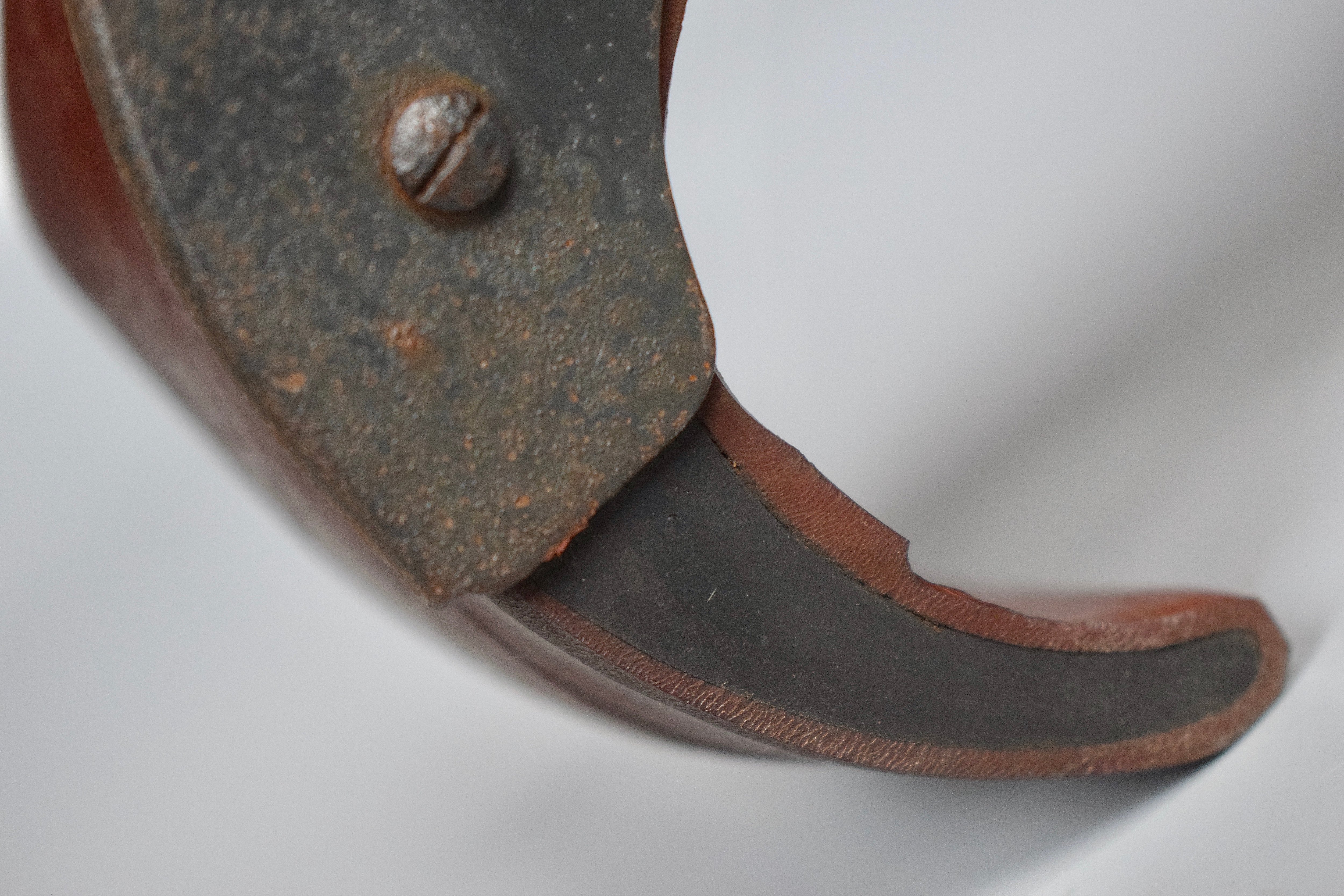 10x80 Flak binocular / Optic headrest pad 'DRGM' — image 9