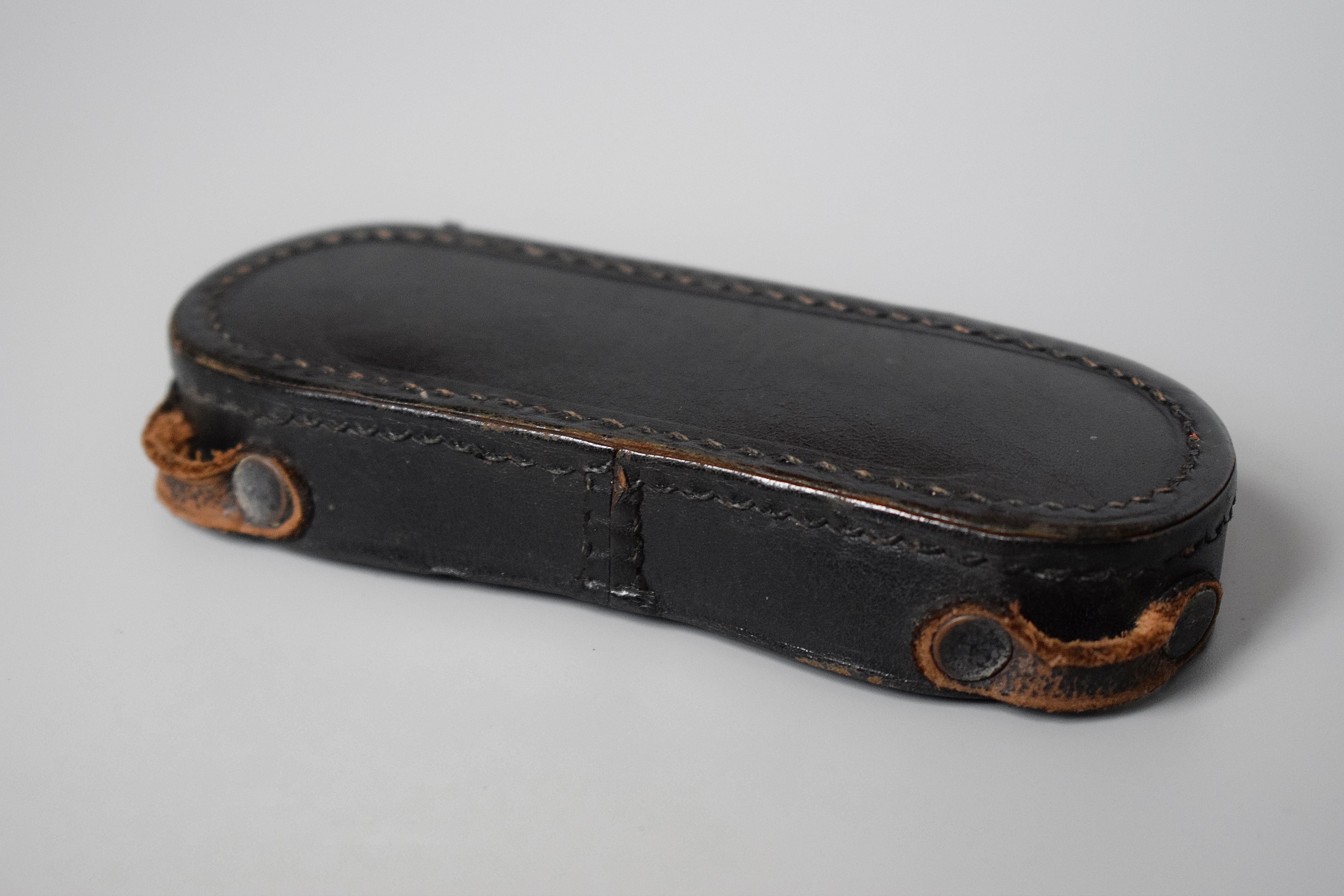Pre-war Dienstglas leather ocular cover — image 2