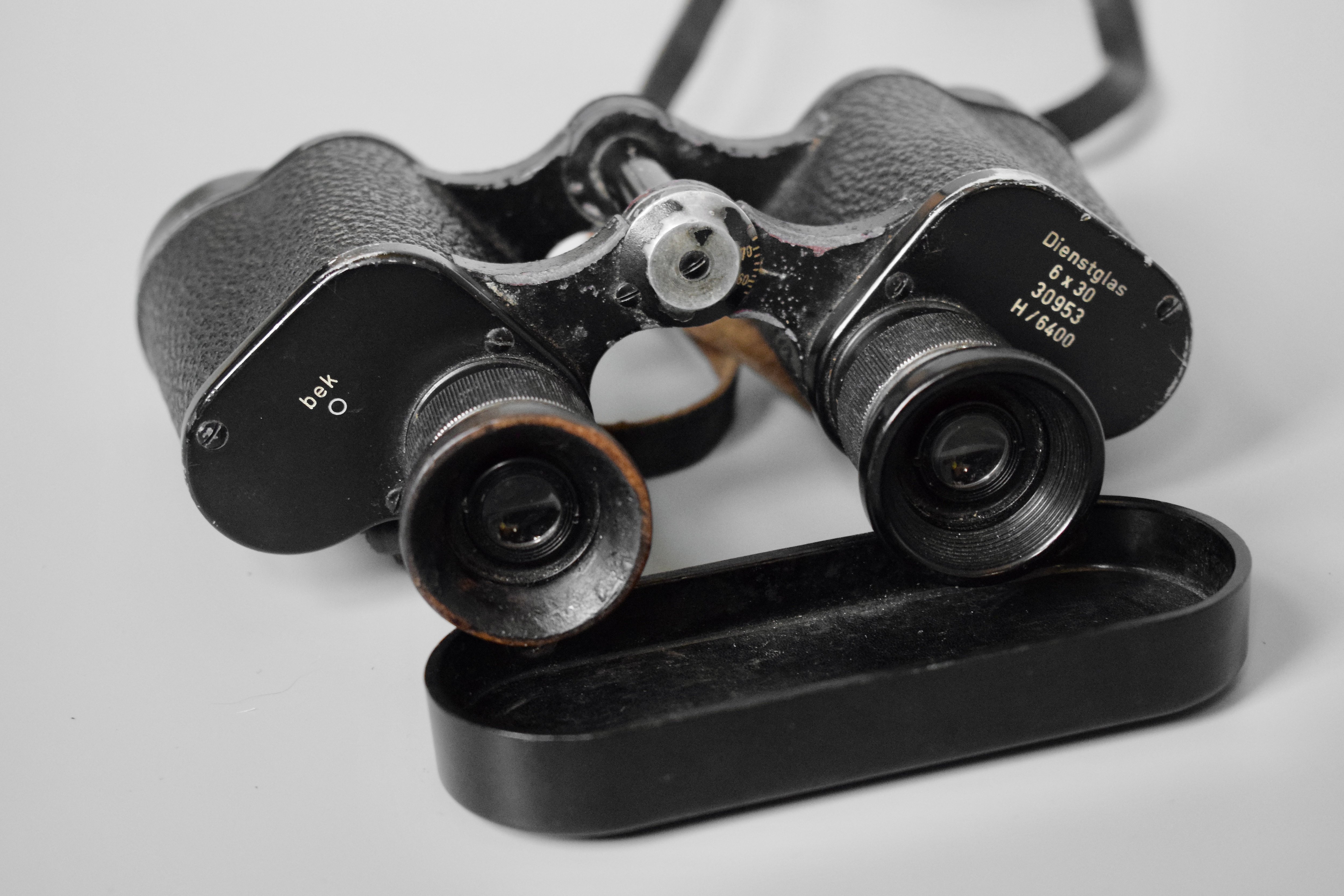 6x30 Dienstglas binoculars 'bek' + accessories — image 4