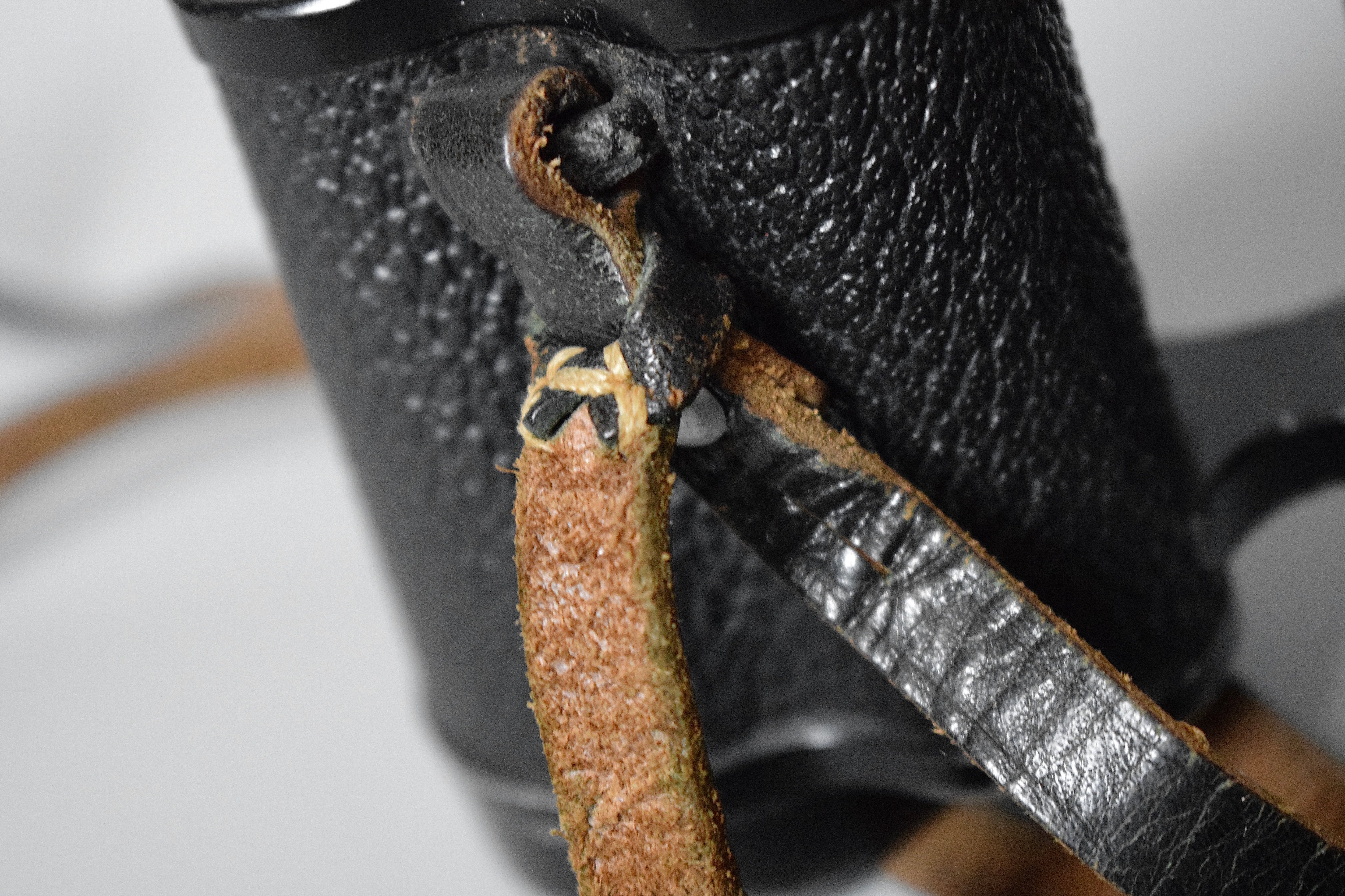 6x30 Dienstglas binoculars 'bek' + accessories — image 9