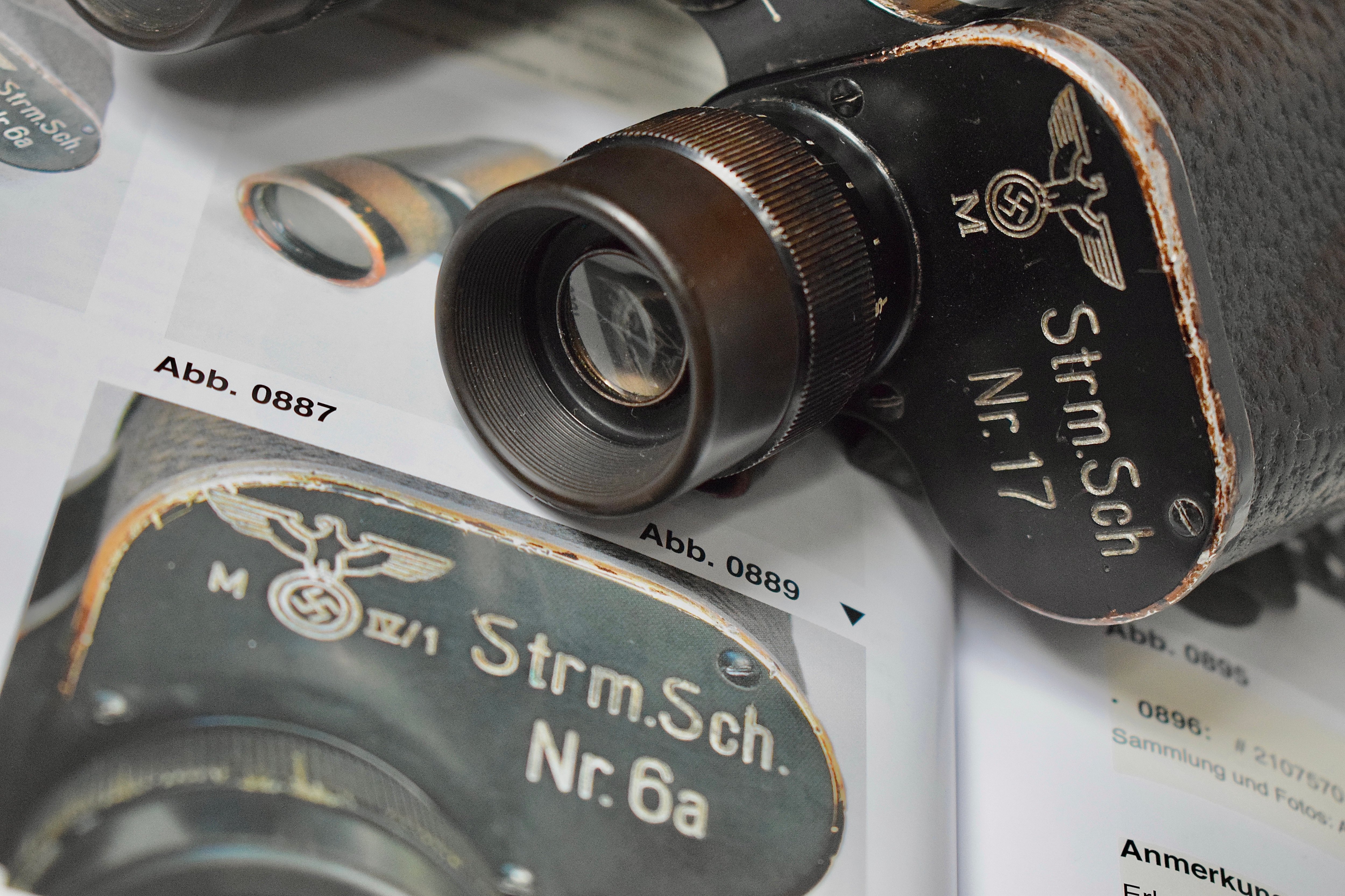 Zeiss 7x50 Kriegsmarine Murwik U-boat training school binoculars — image 14
