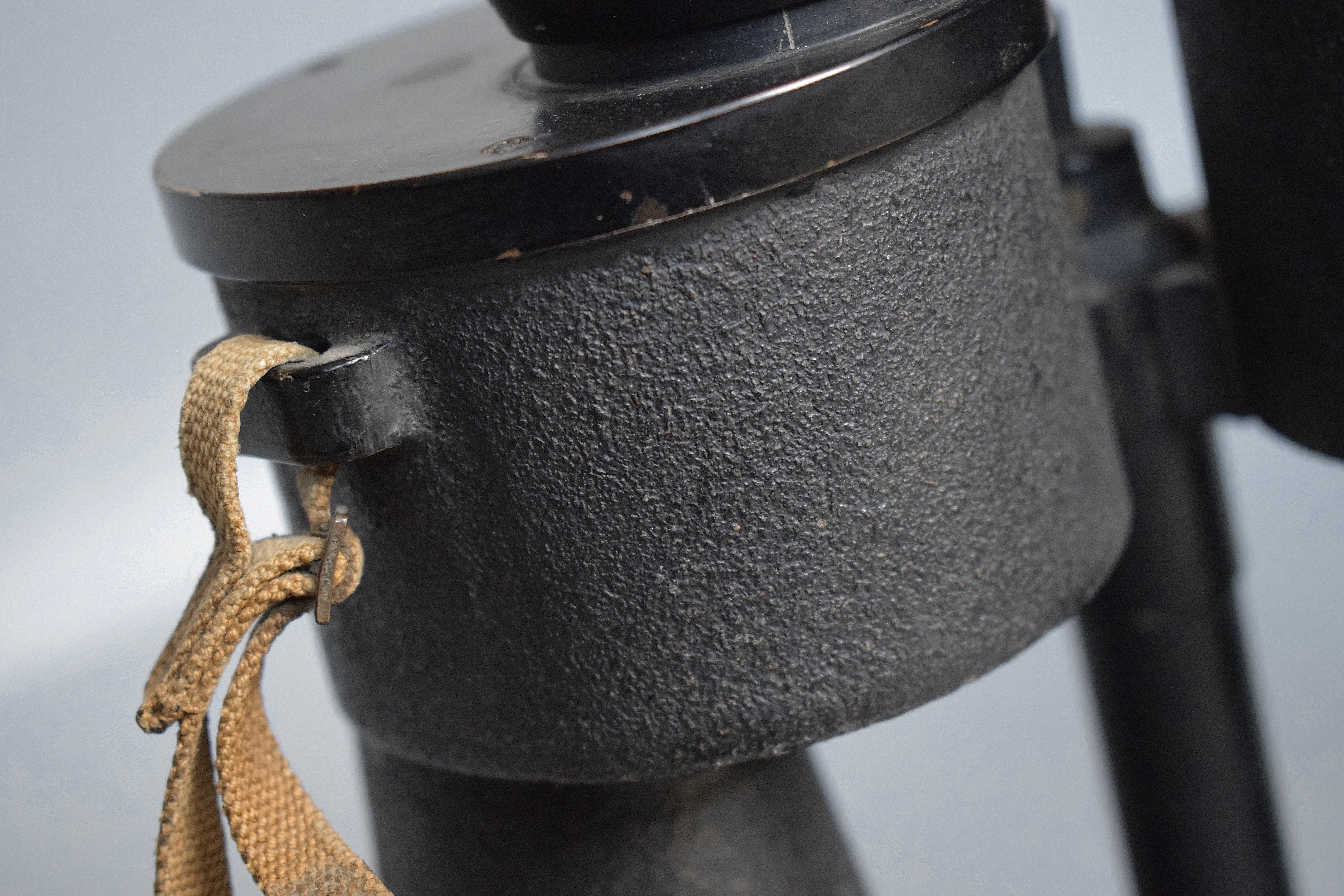 Zeiss 8x60 'tall' deck binoculars 'blc' + filters — image 10