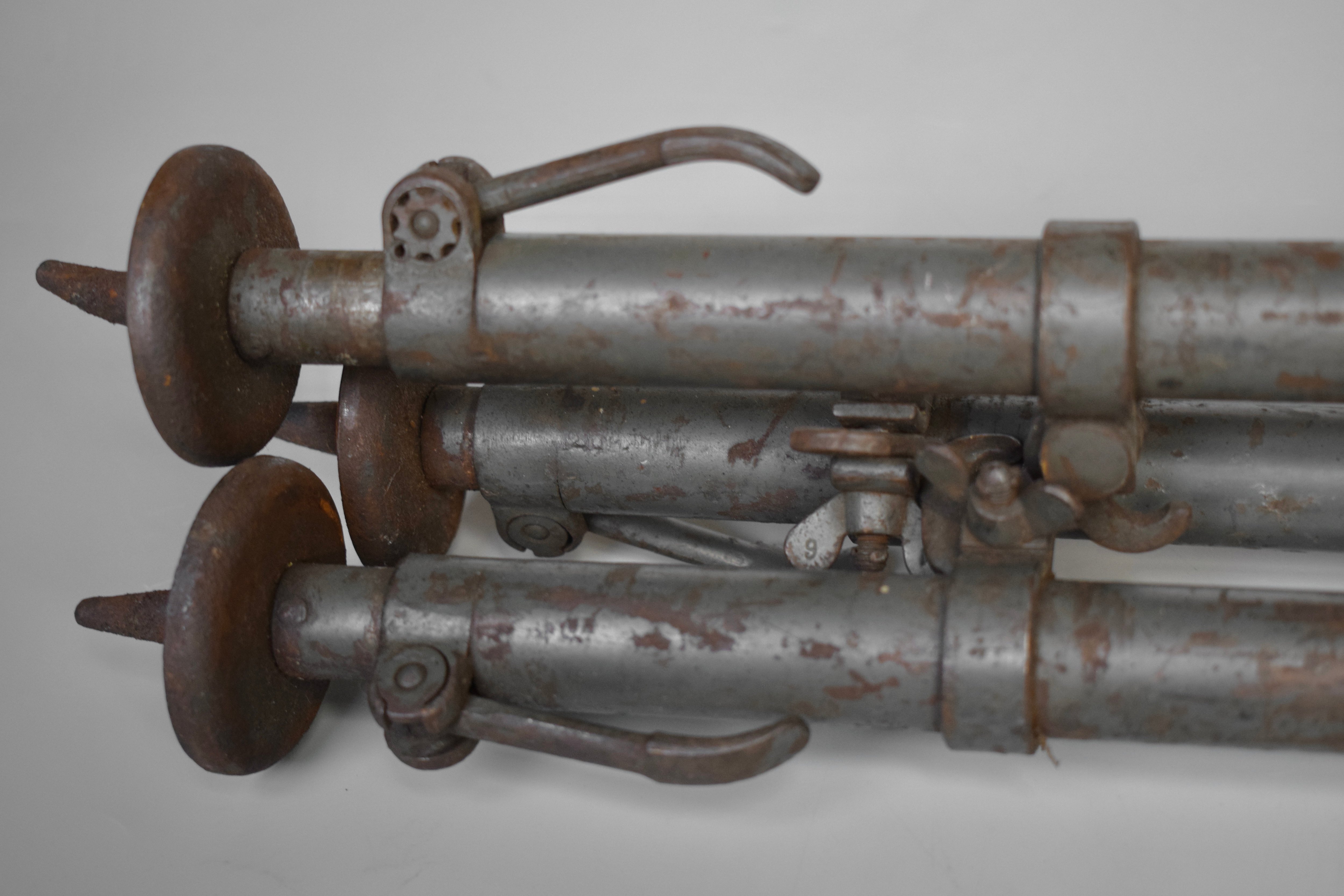 MG34/42 Dreibein 40 AA tripod 'brc' — image 6