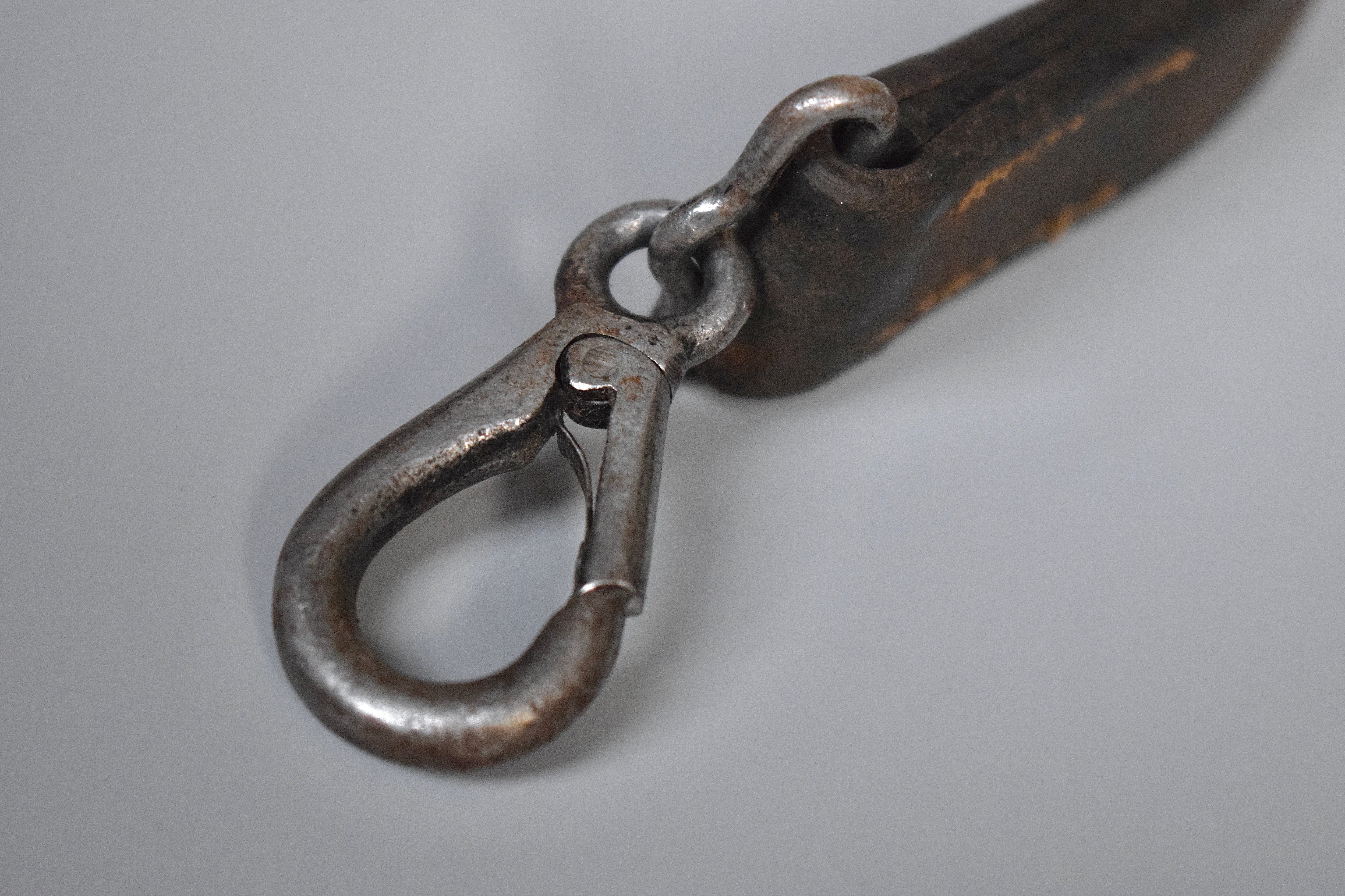 Pre-war MG34 leather sling 'WaA26' — image 5