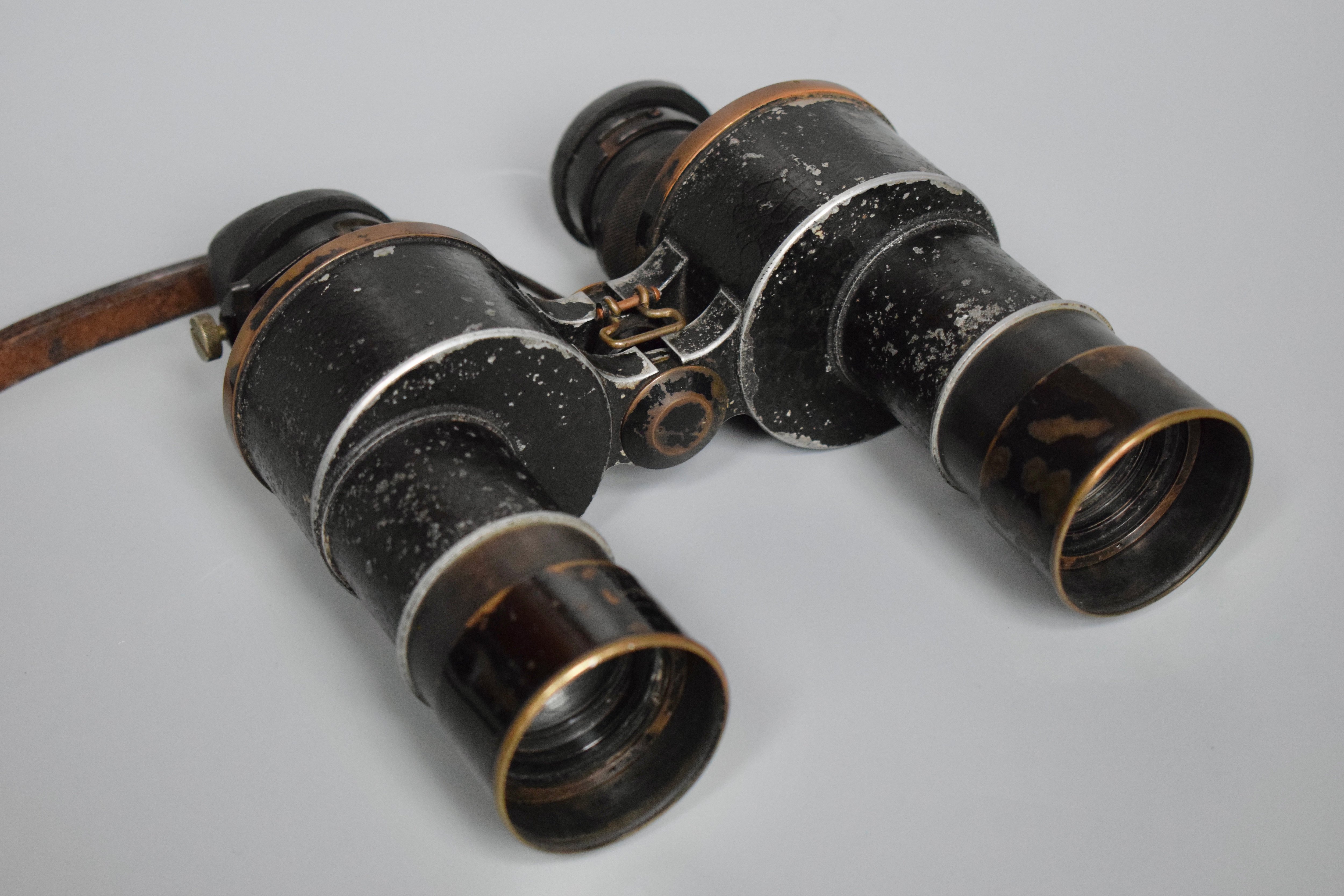 Wehrmacht BBT Krauss 8x30 Dienstglas binoculars — image 10