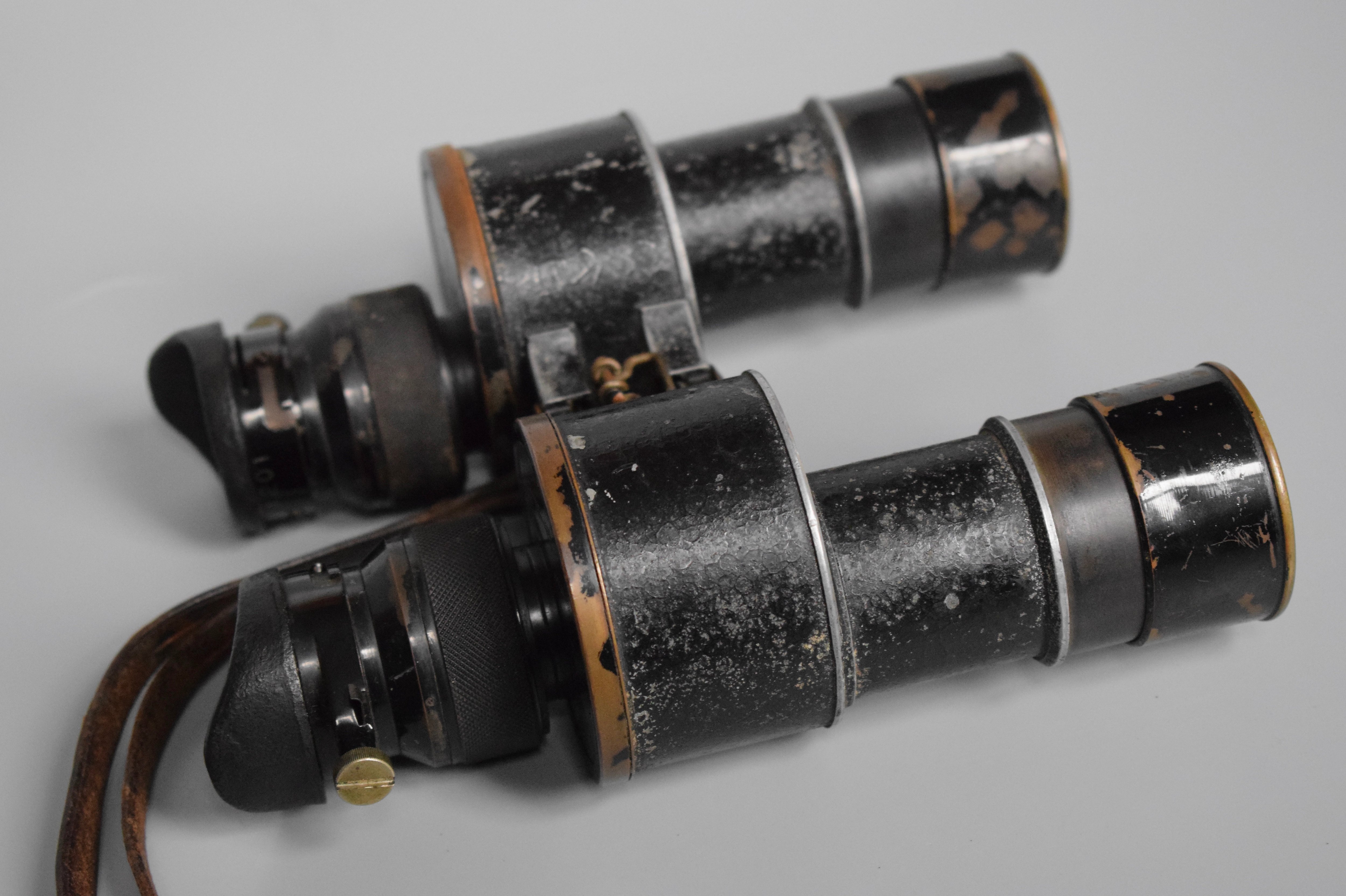 Wehrmacht BBT Krauss 8x30 Dienstglas binoculars — image 8