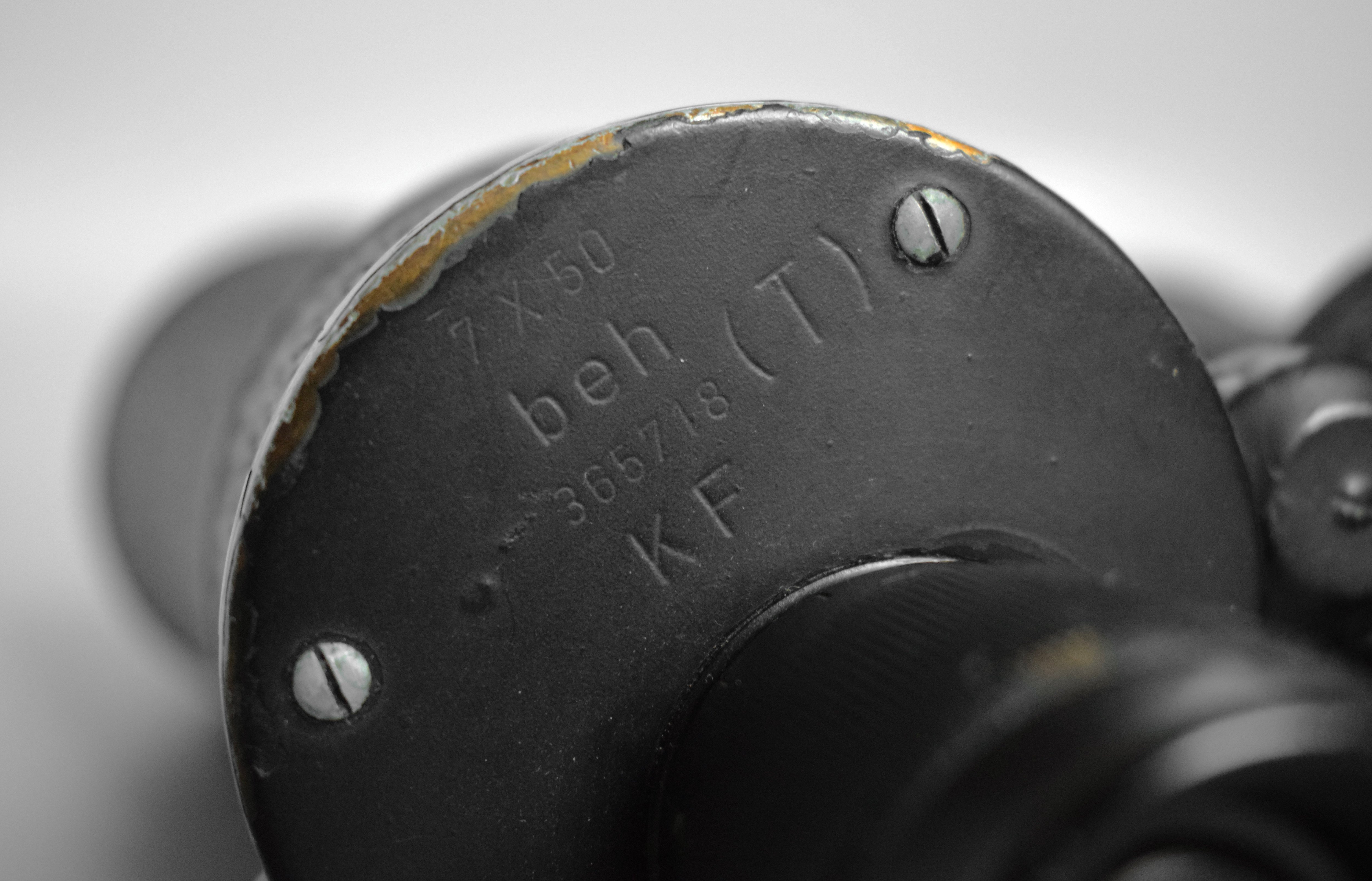 Leitz 7x50 Kriegsmarine U-boat binoculars 'beh' — image 3