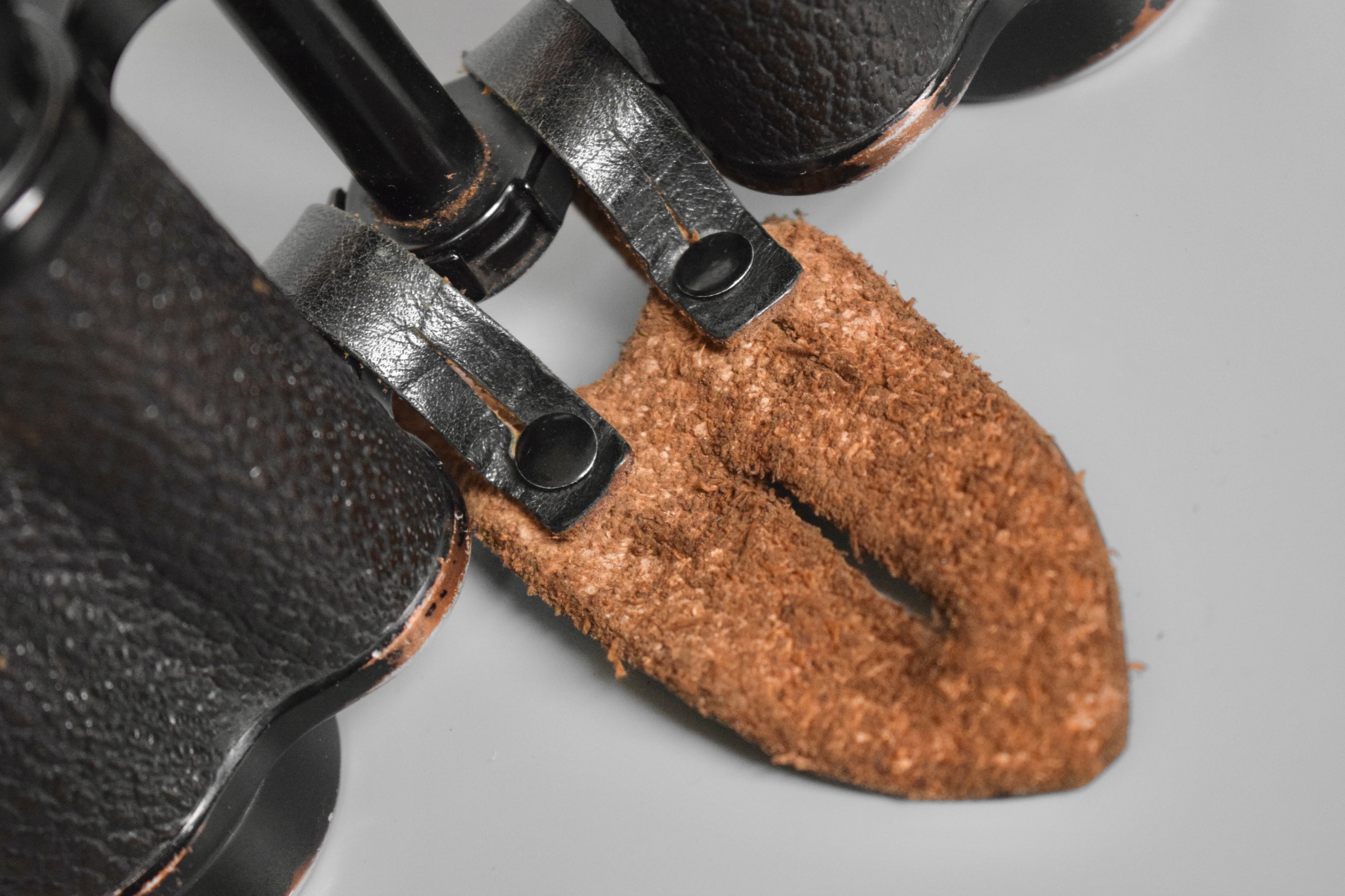 6x30 Dienstglas 'Hensoldt Wetzlar' + matching tab '1938' — image 8