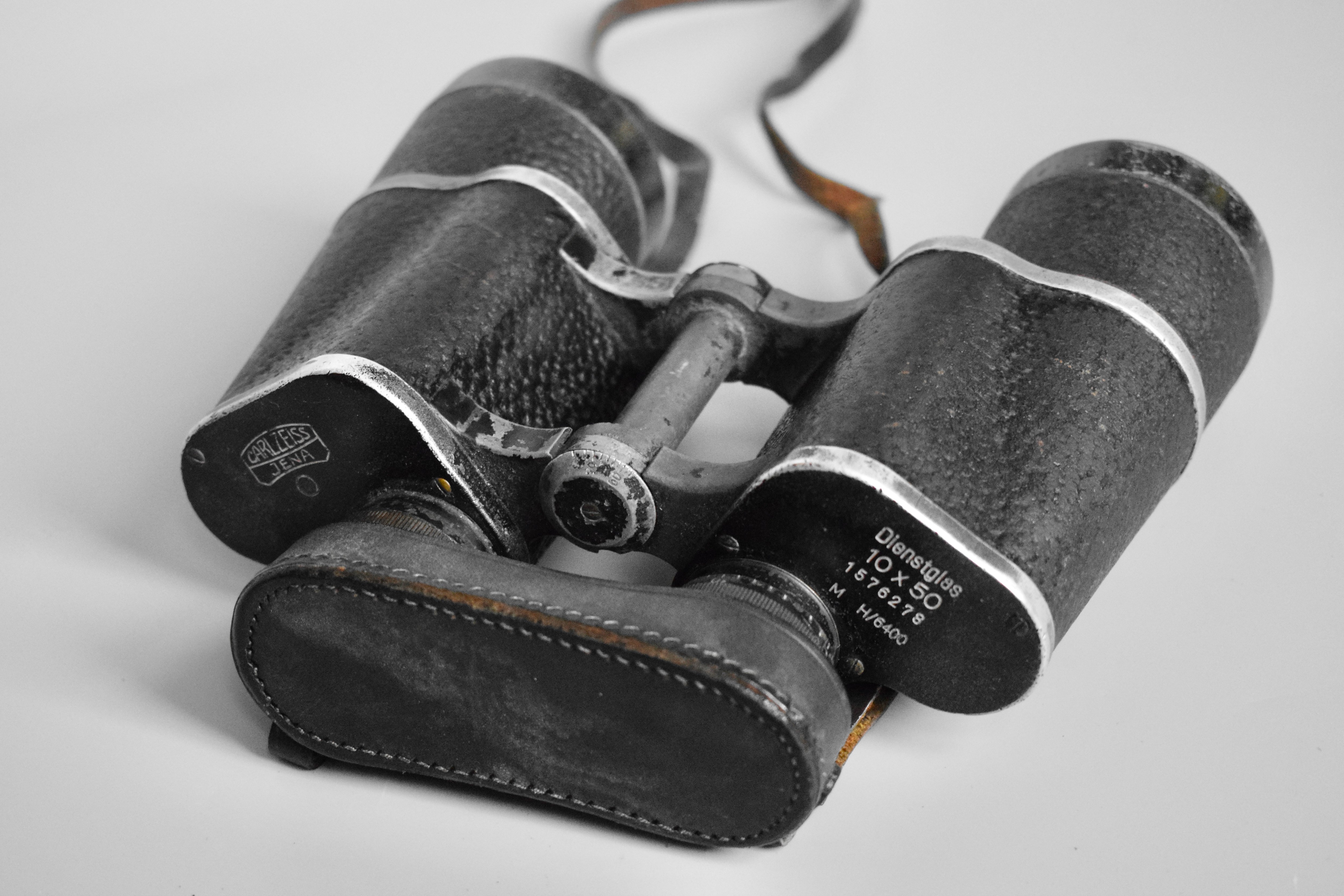 Carl Zeiss Jena 10x50 Dienstglas binoculars — image 4