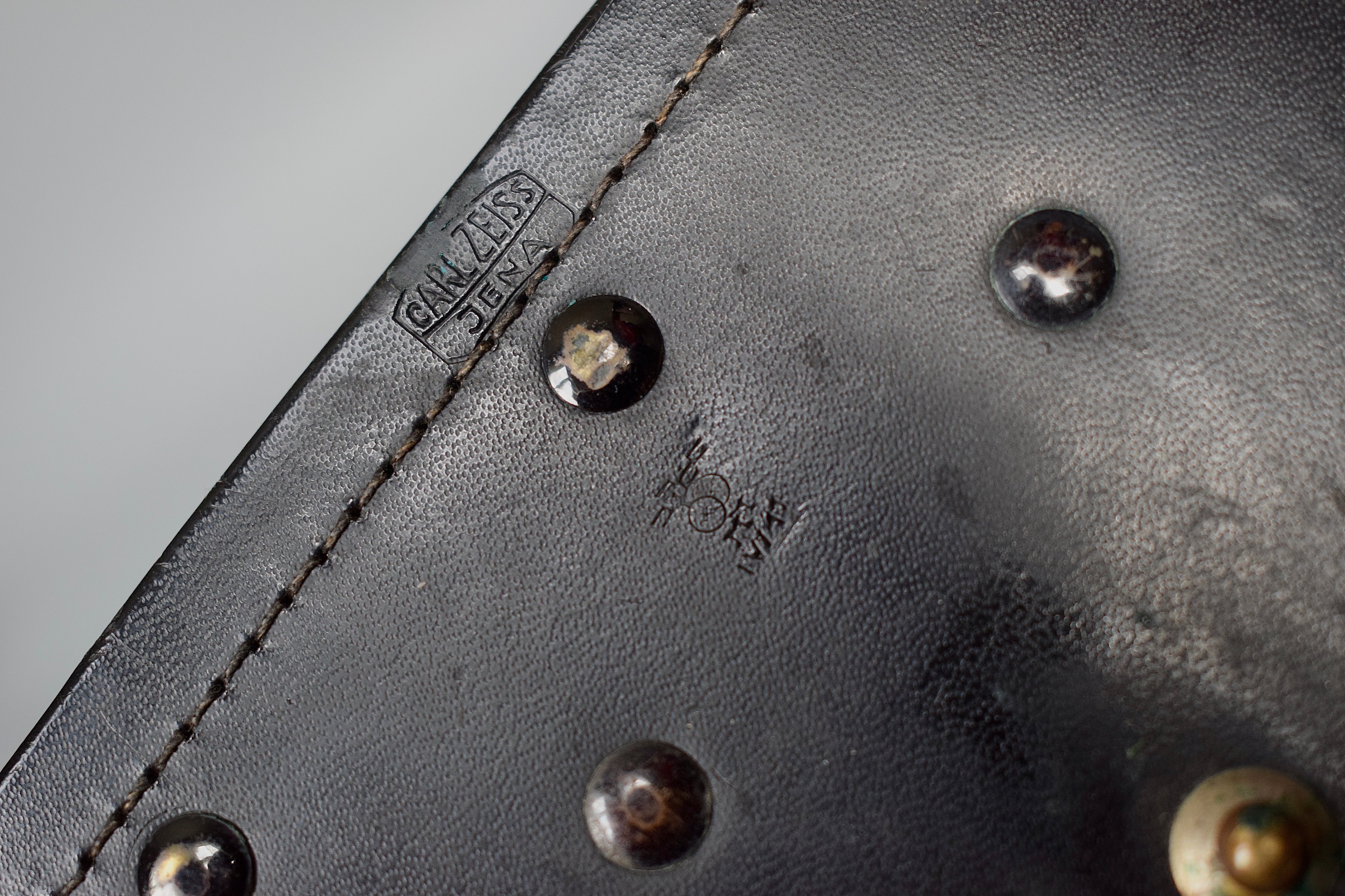 Zeiss 7x50 Kriegsmarine U-boat binoculars + early KM case — image 13