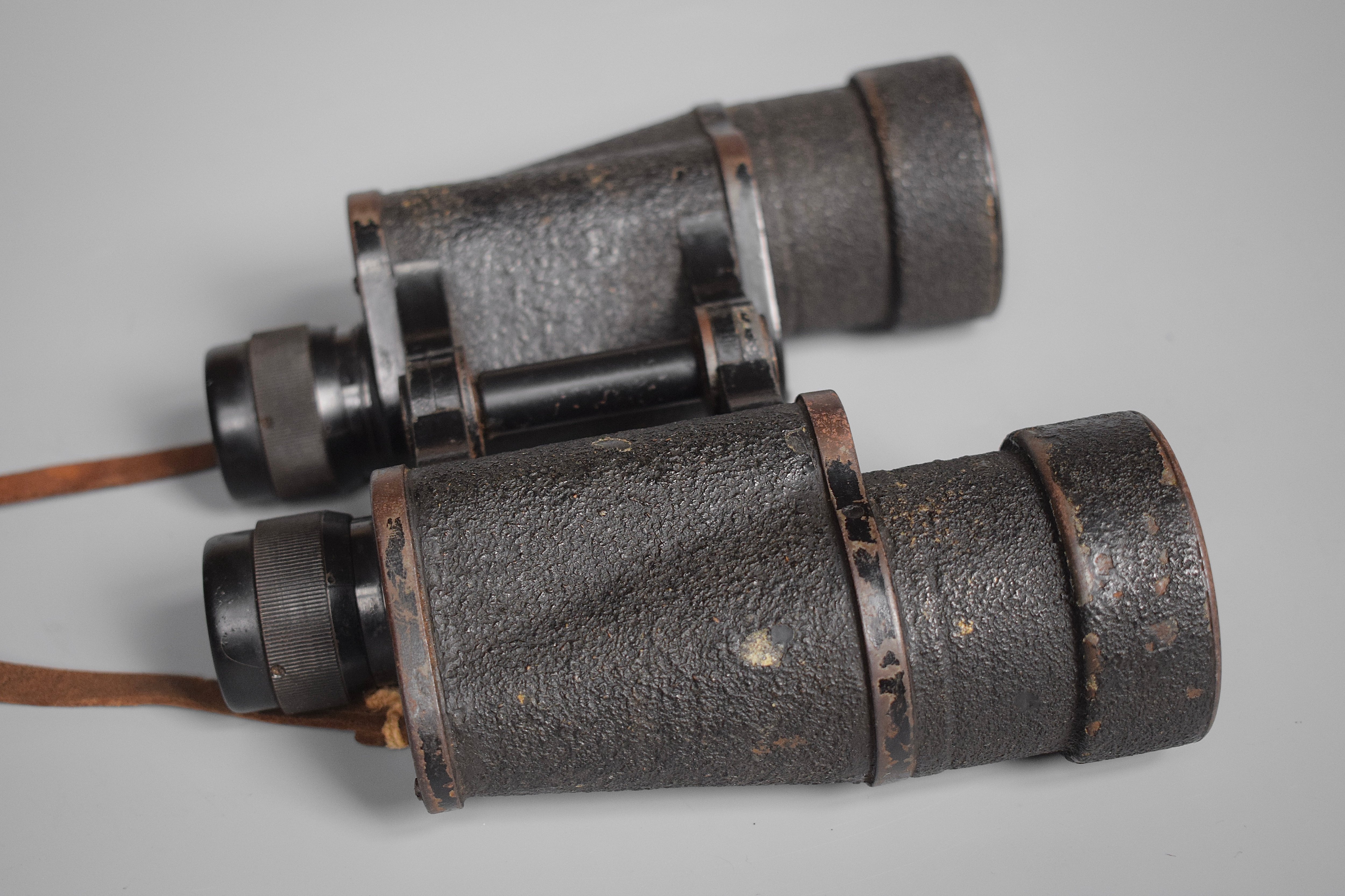 Late-war steel 10x50 Dienstglas 'cxn' — image 5