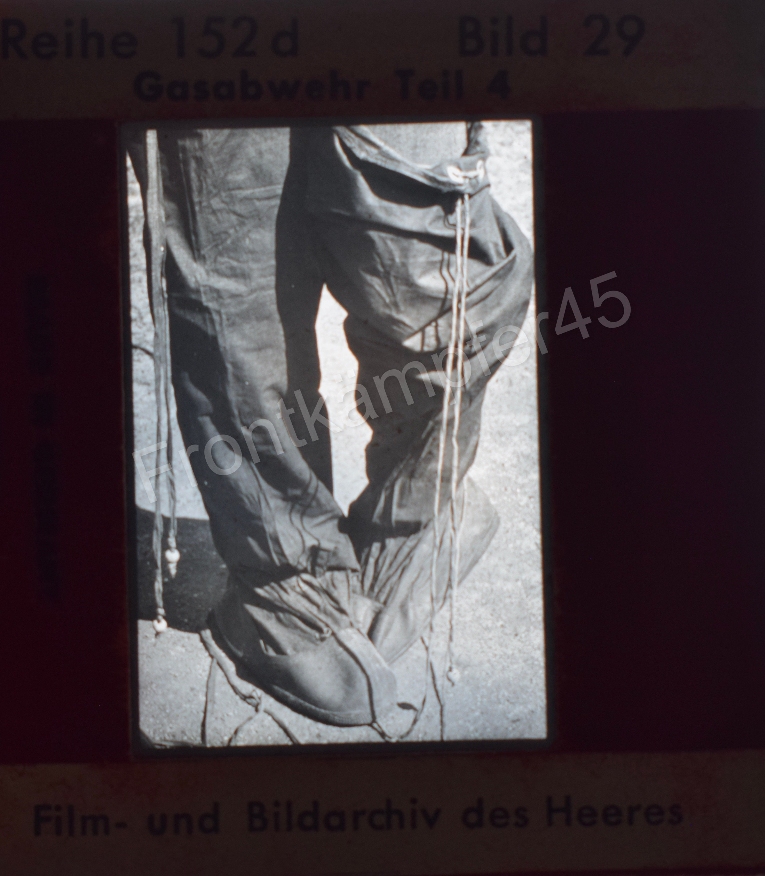 Anti-gas clothing training slides set — image 11