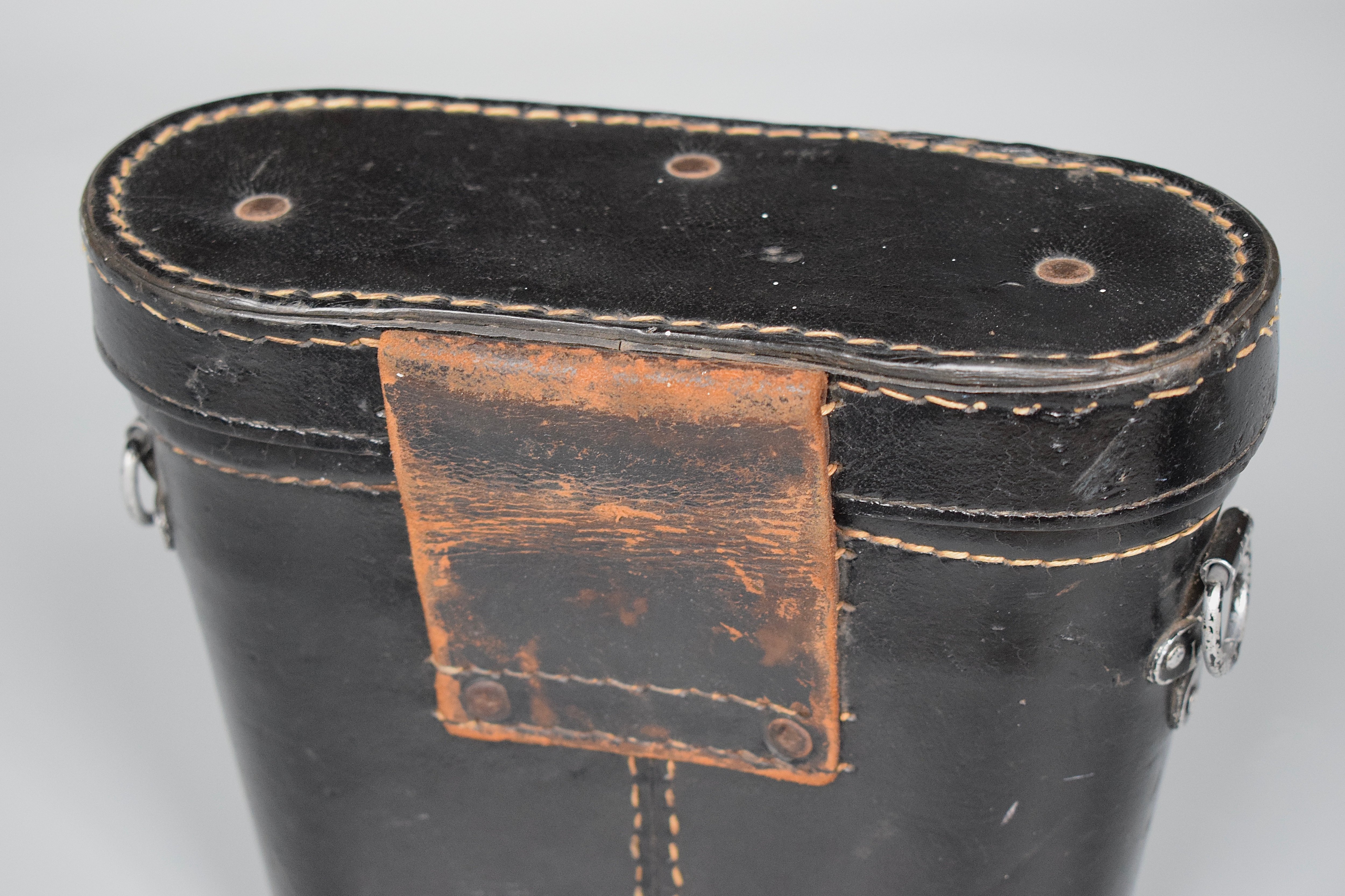 7x50 / 10x50 Presstoff binocular case 'ksd 1942 WaA14' — image 3