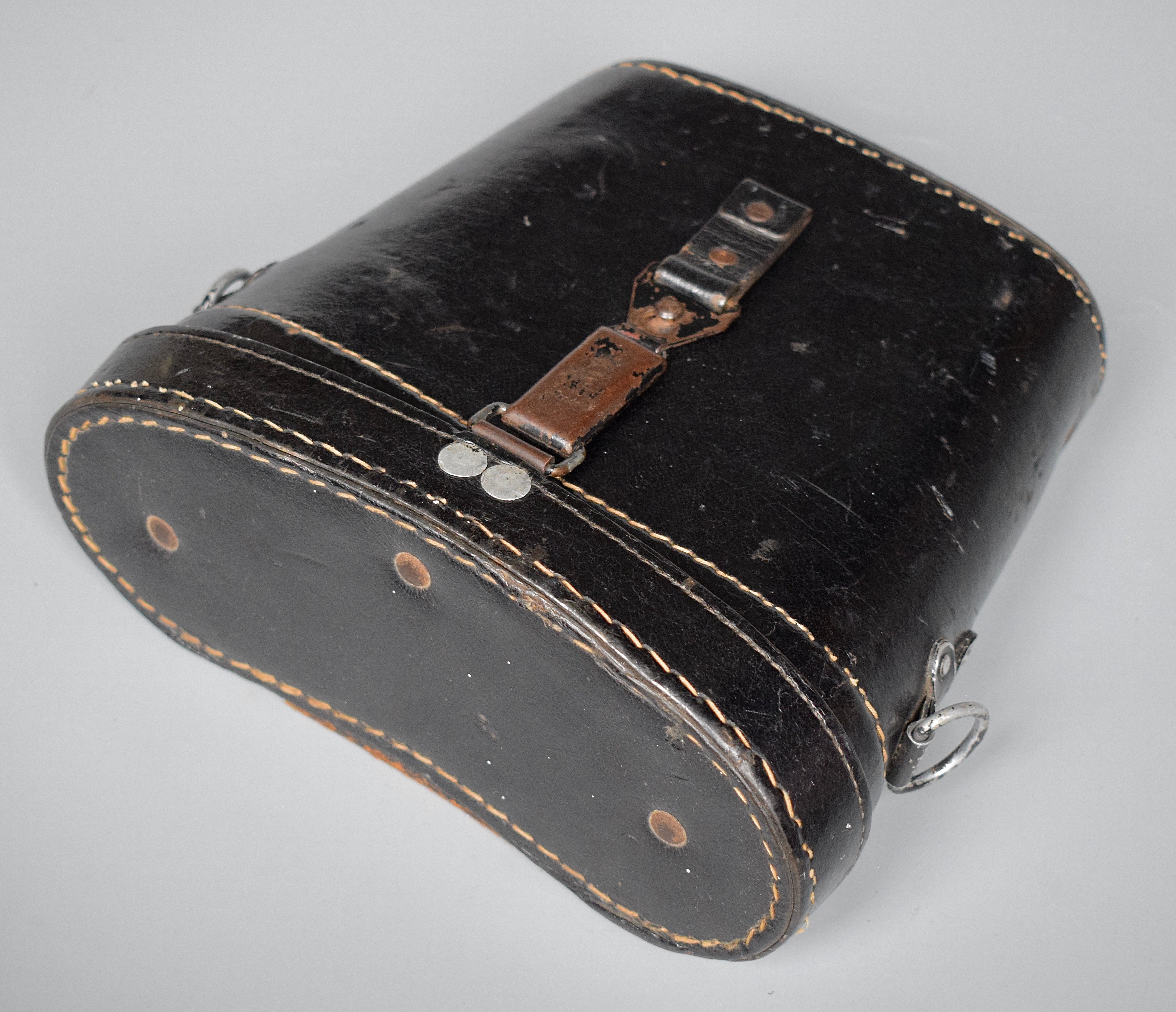 7x50 / 10x50 Presstoff binocular case 'ksd 1942 WaA14' — image 4