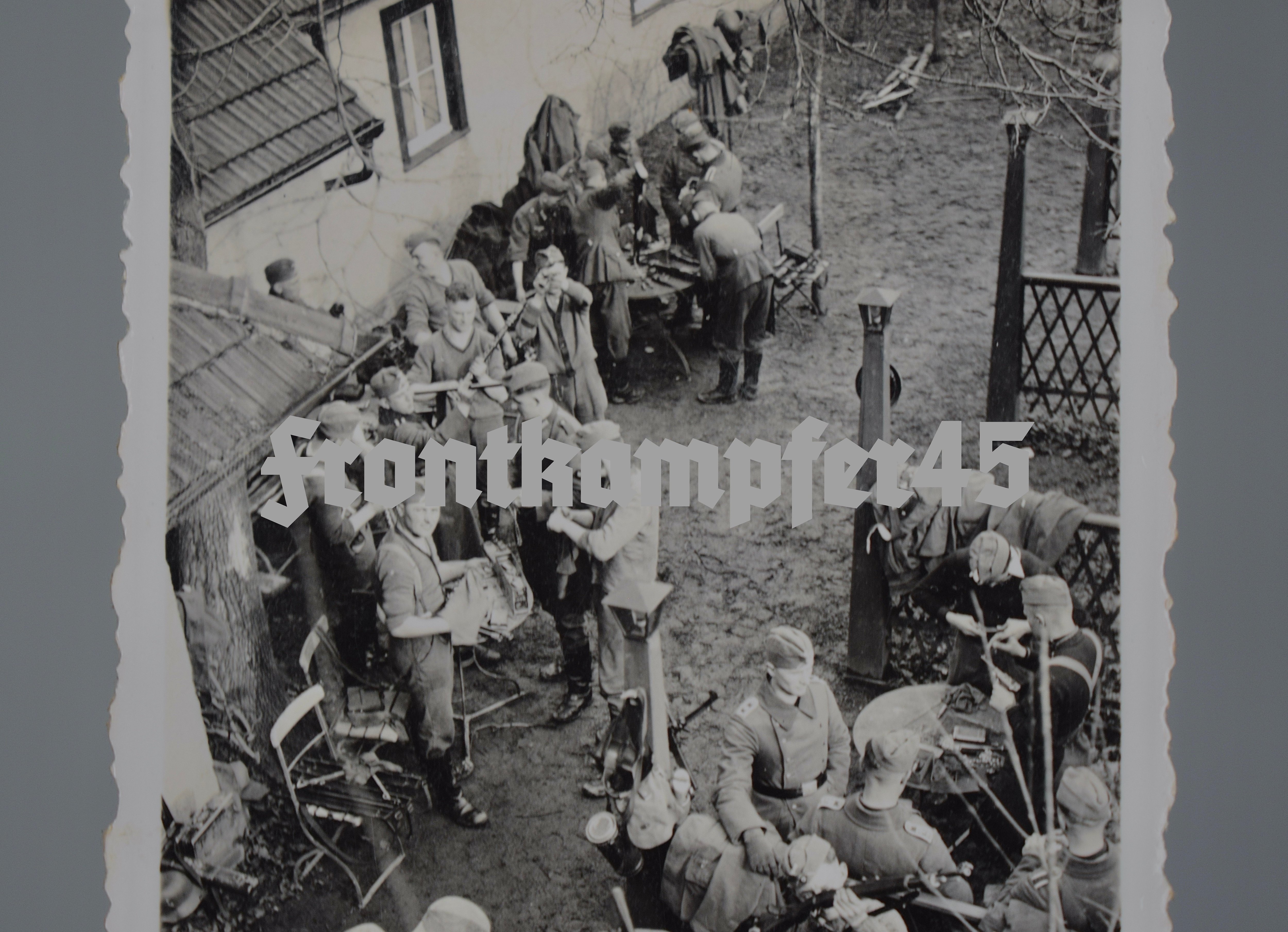 Wffm and weapon maintenance photos x2 — image 3