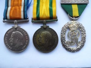 TERRITORIAL FORCE WAR MEDAL GROUP OF THREE TO LIEUTENANT COLONEL …
