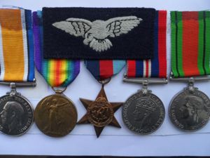 WW1/WW2 GROUP OF FIVE TO 2 LIEUT ALLAN ROYAL AIR …