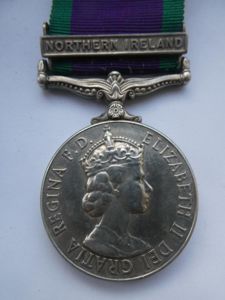 CAMPAIGN SERVICE MEDAL-CLASP NORTHERN IRELAND-TO HENDRY-ROYAL HIGHLAND FUSILIERS
