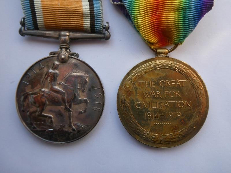 BRITISH WAR AND VICTORY MEDALS-TO GARNHAM-ESSEX REGIMENT — image 2