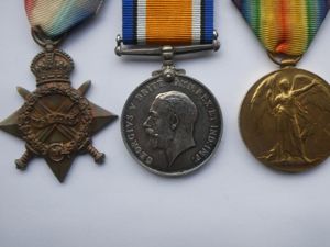 1914/15 STAR TRIO-TO CREIGHTON ROYAL NAVAL RESERVE-SERVED ON H.M.TRWALER "JABOO …