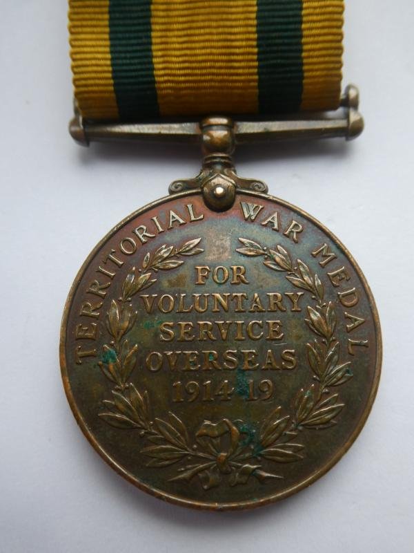TERRITORIAL FORCE WAR MEDAL-TO ROOST-ROYAL FIELD ARTILLERY-TAKAN AS A PRISONER OF WAR — image 2