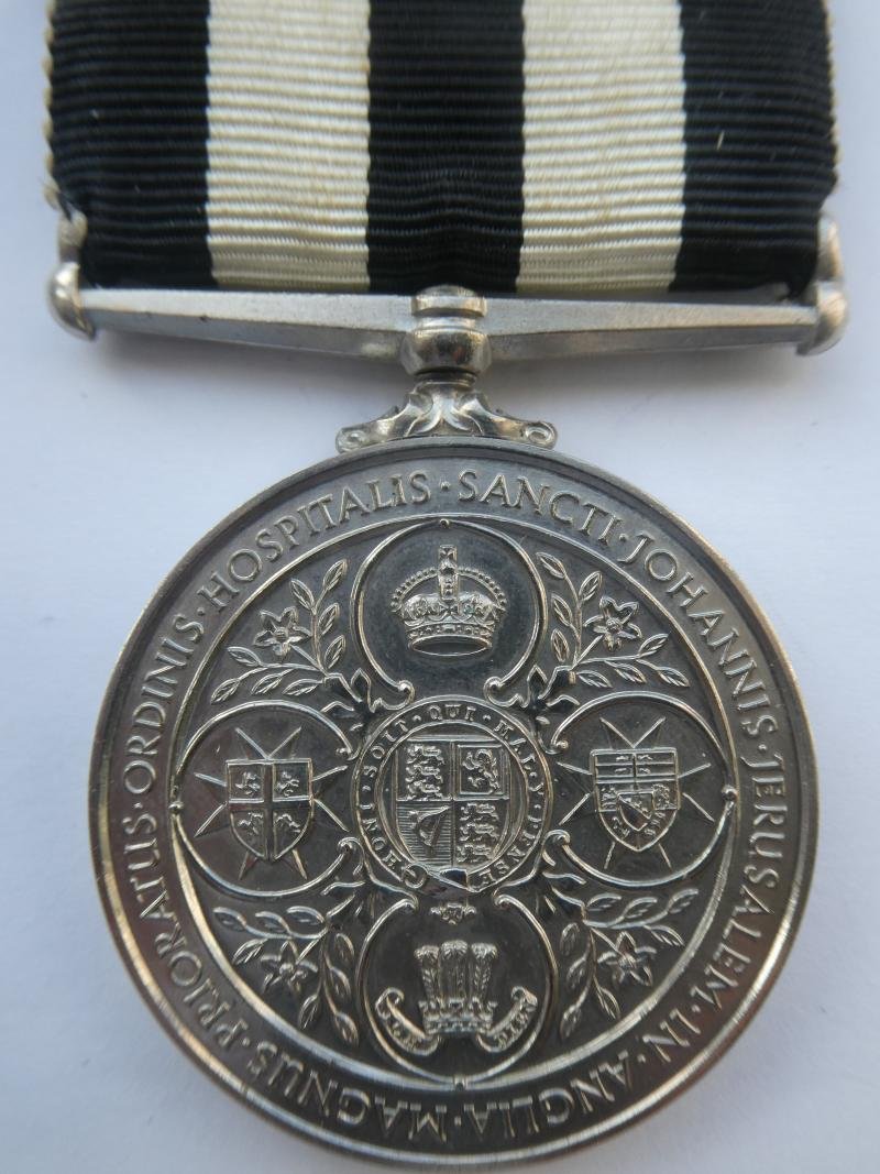 SERVICE MEDAL OF THE ORDER OF ST JOHN-UN-NAMED WITH ONE CLASP — image 2