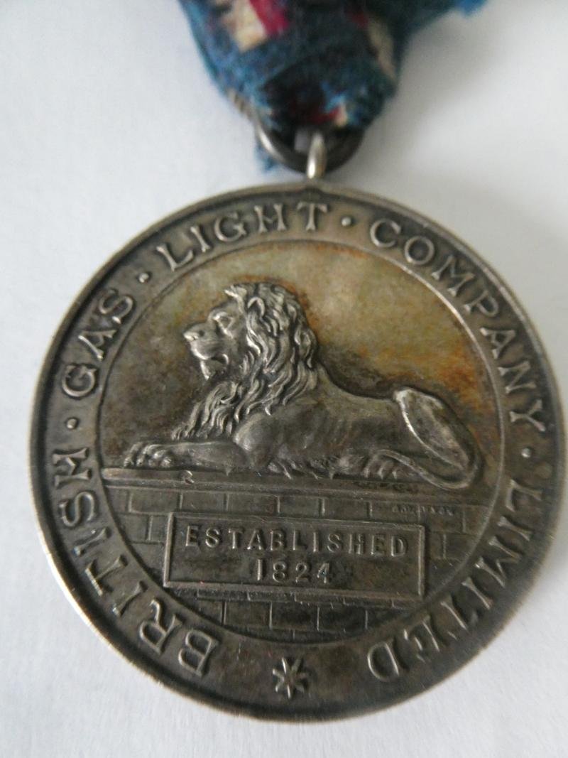 BRITISH GAS LIGHT COMPANY LIMITED 25 YEARS SERVICE MEDAL AWARDED TO J.E.ELLIS