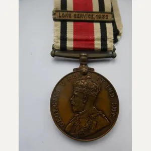 SPECIAL CONSTABULARY MEDAL-TO ARTHUR NAYLOR-WITH CLASP FOR LONG SERVICE 1932