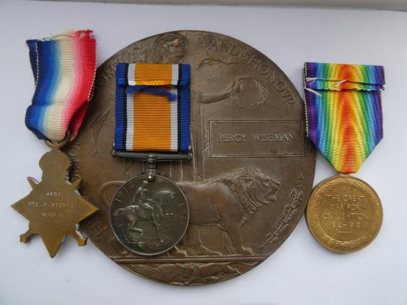 1914/15 STAR TRIO AND BRONZE MEMORIAL PLAQUE- TO PERCY WISEMAN-4TH NORFOLK REGT- DIED AT MUDROS 28TH NOVEMBER-1915 — image 2