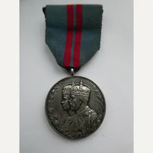1911 CORONATION MEDAL IN SILVER