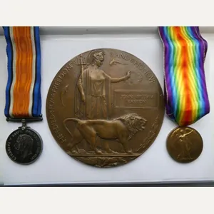 BRITISH WAR AND VICTORY MEDALS-BRONZE MEMORIAL PLAQUE-TO EASTON -23RD NORTHUMBERLAND …