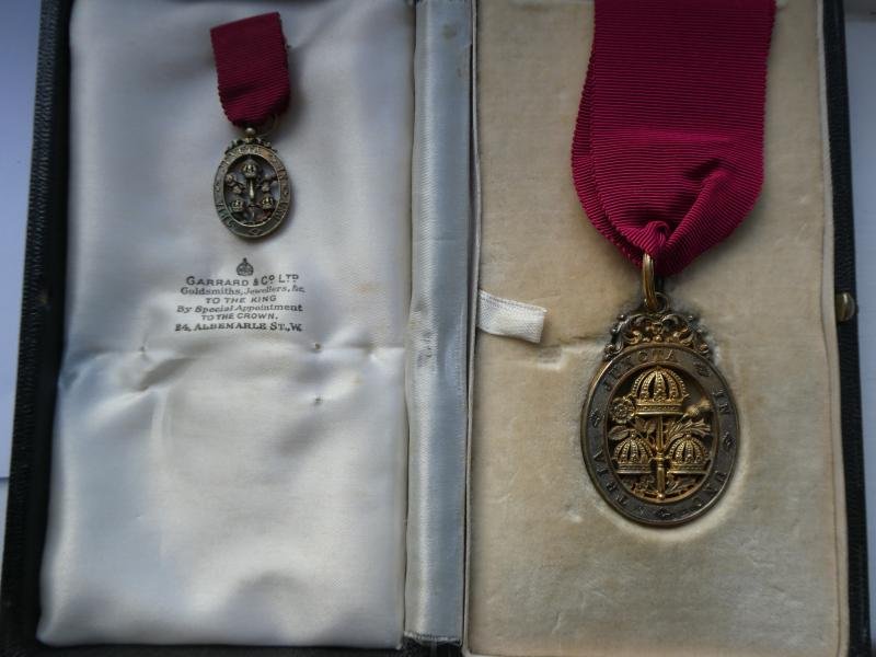 ORDER OF THE BATH (CIVIL DIVISION) COMPANIONS BADGE IN BOX OF ISSUE-WITH AN ARCHIVE OF ORIGINAL PHOTOS, DOCUMENTS,ETC-TO HAROLD SEPTIMUS BURN-CB,M.C.,T.D.-SERVED WITH THE WELSH DIVISIONAL ENGINEERS — image 2