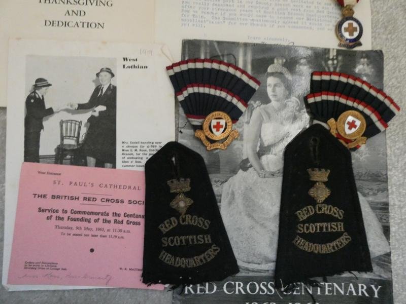 VOLUNTARY MEDICAL SERVICES AND RED CROSS GROUP OF THREE-WITH BADGES,DOCUMENTS, ETC TO DIVISIONAL PRESIDENT CHRISSIE M ROSS -(ROSS AND CROMARTY BRANCH)BRITISH RED CROSS SOCIETY — image 3